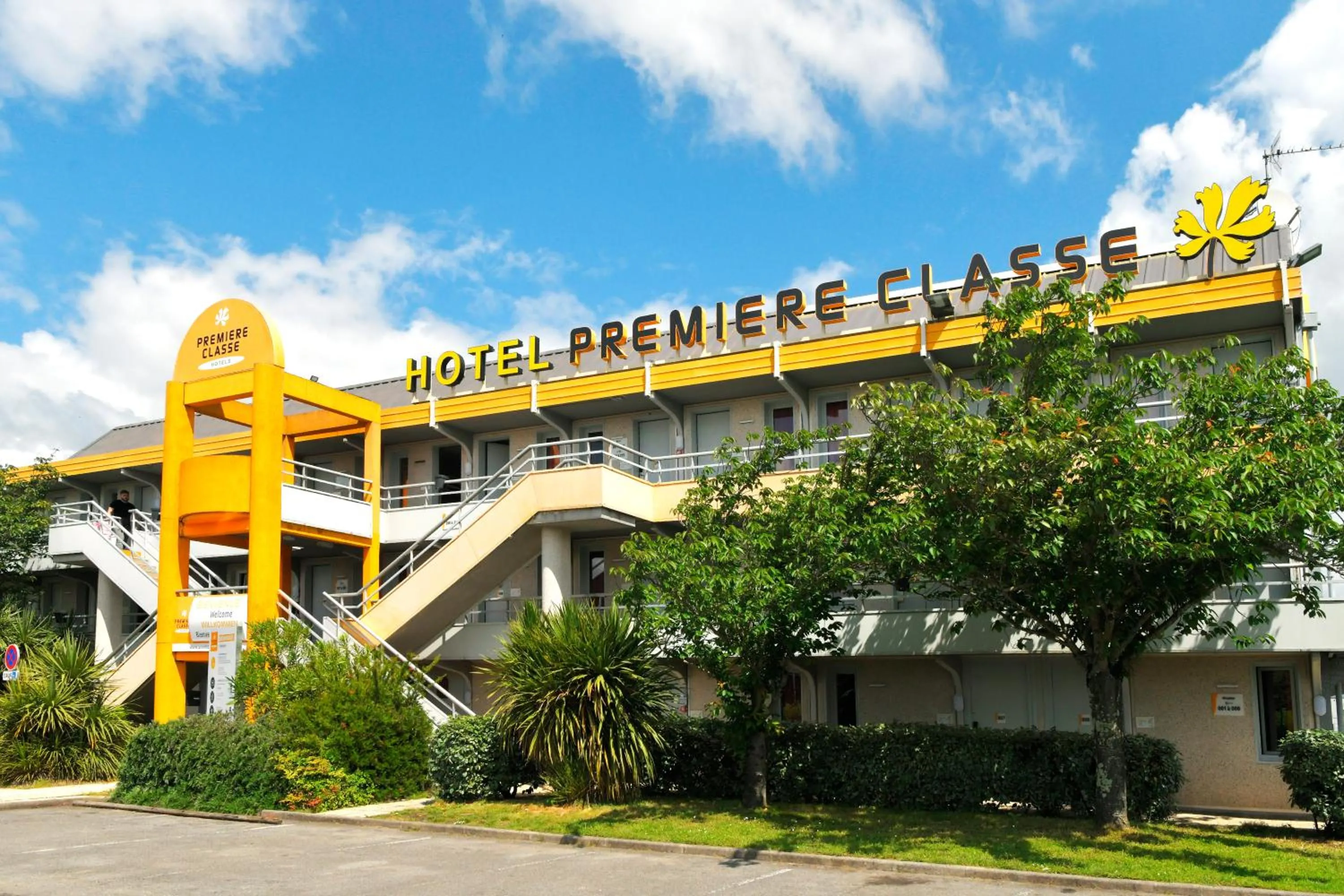 Property building in Premiere Classe Saint Nazaire - Trignac