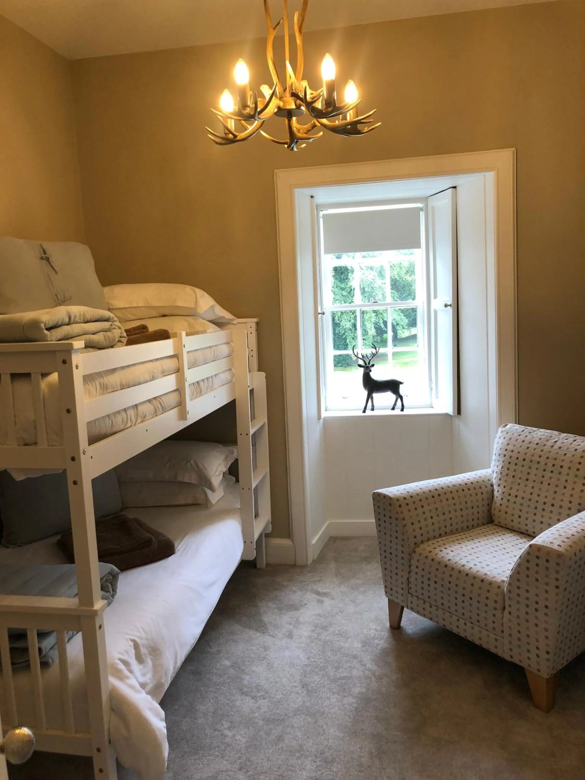 Bed in Branxholme Castle (Bed & Breakfast)