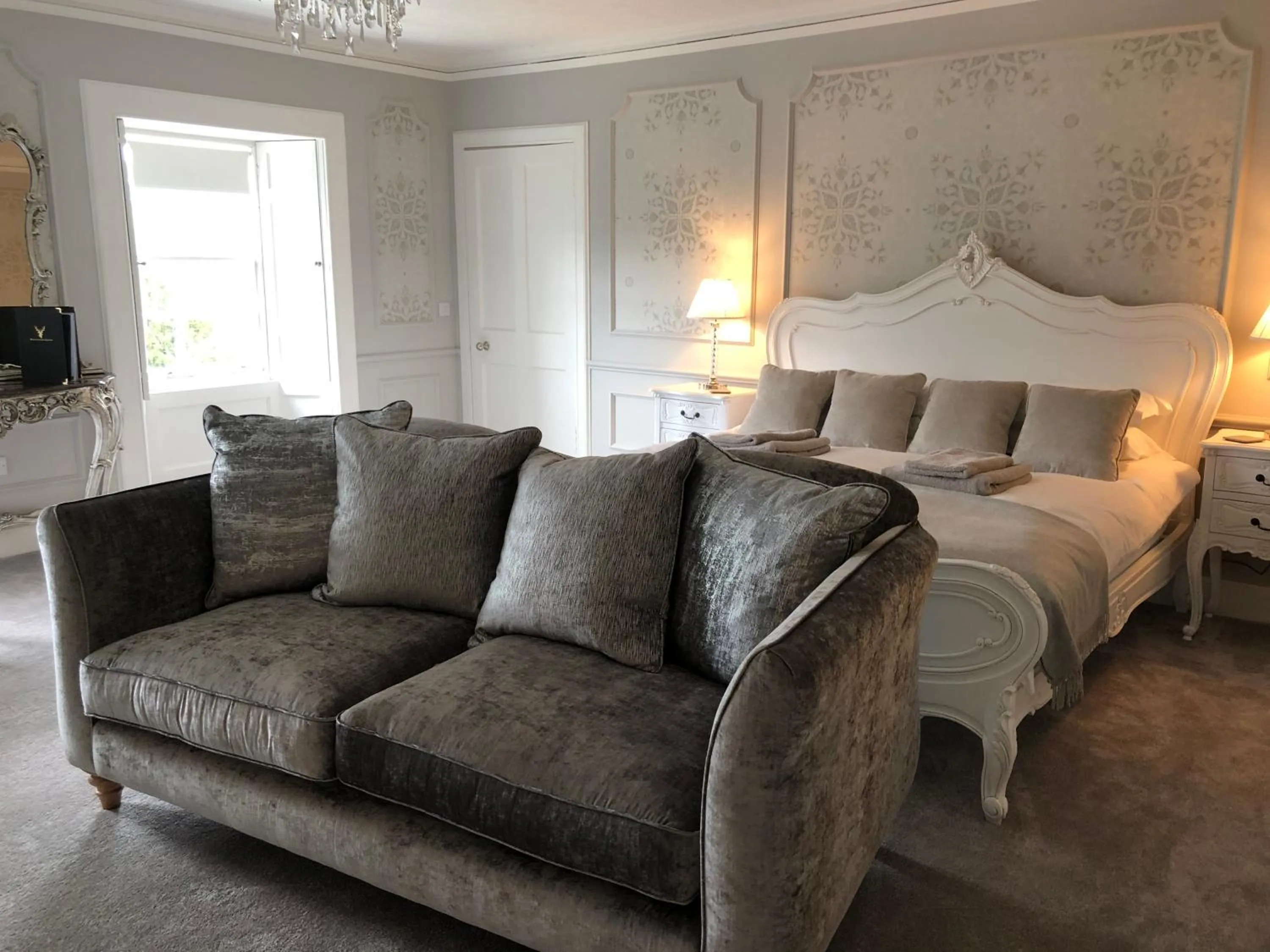 Bed in Branxholme Castle (Bed & Breakfast)