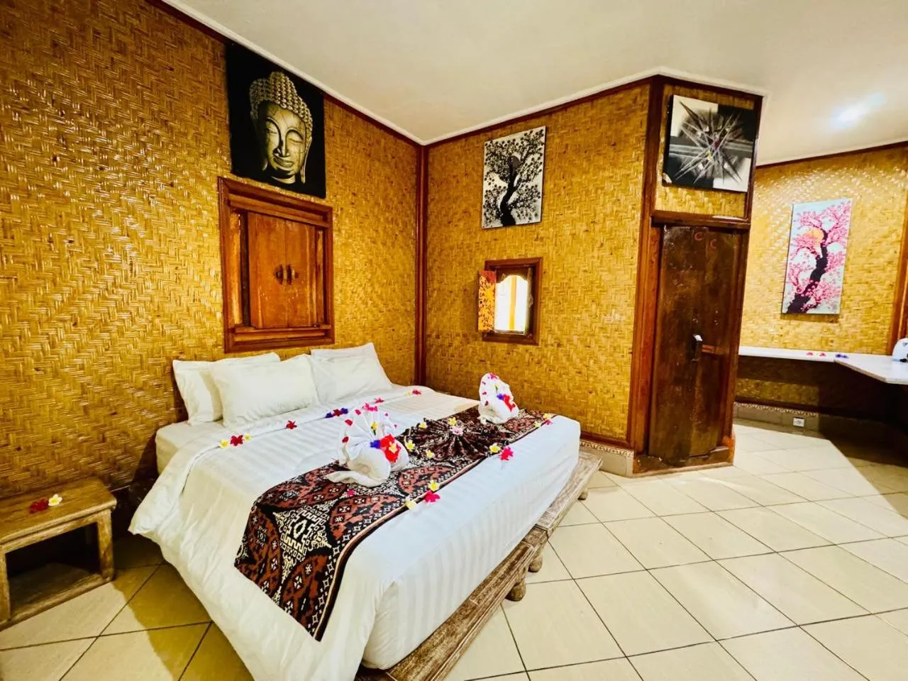 Bed in Bungalow Geringsing