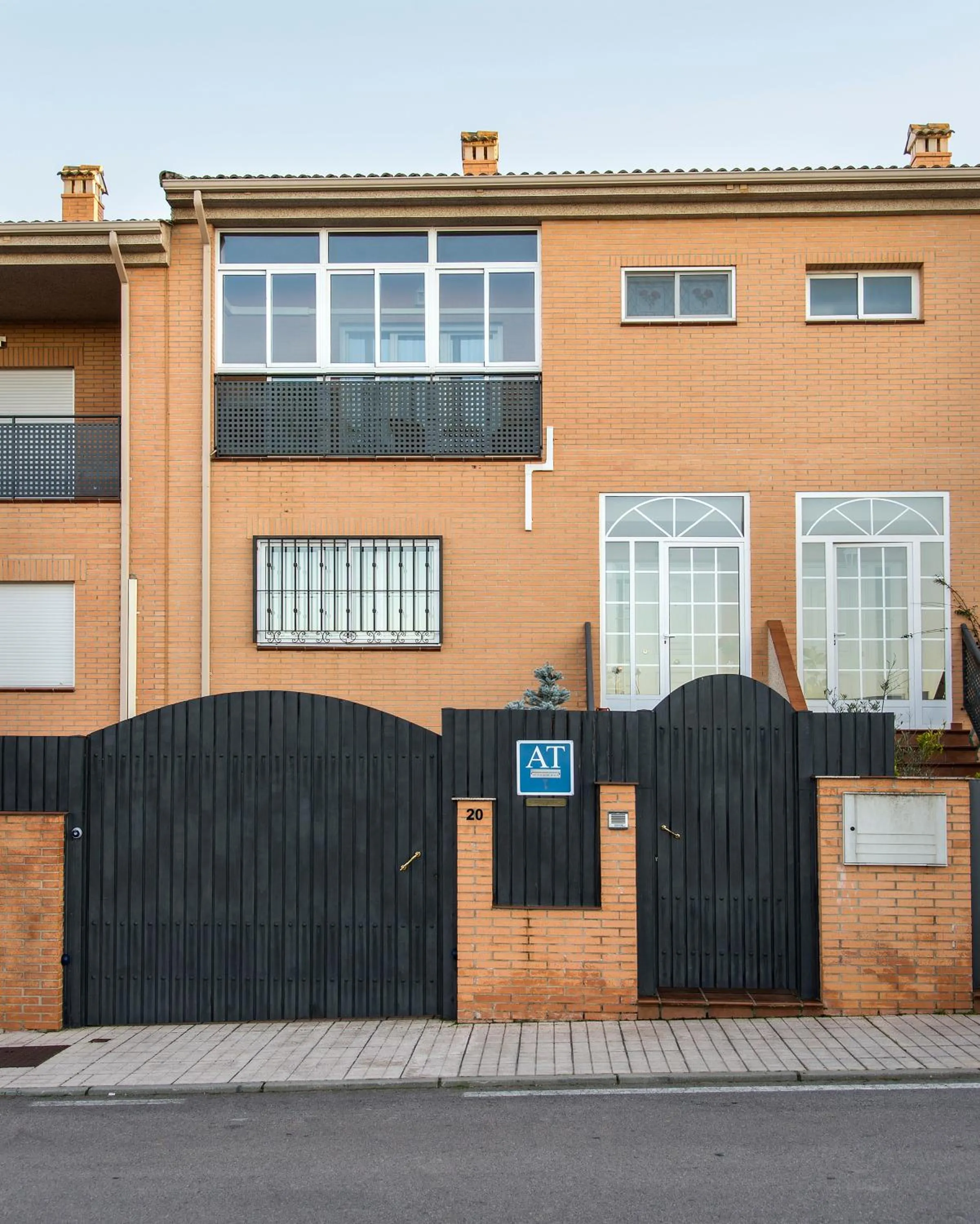 Facade/entrance in Casa Montesol