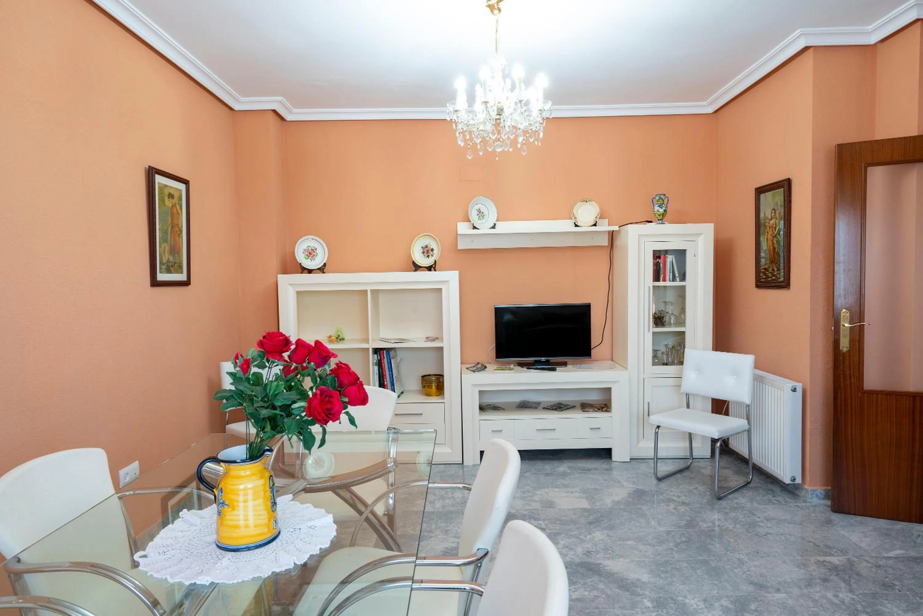 Communal lounge/ TV room in Casa Montesol