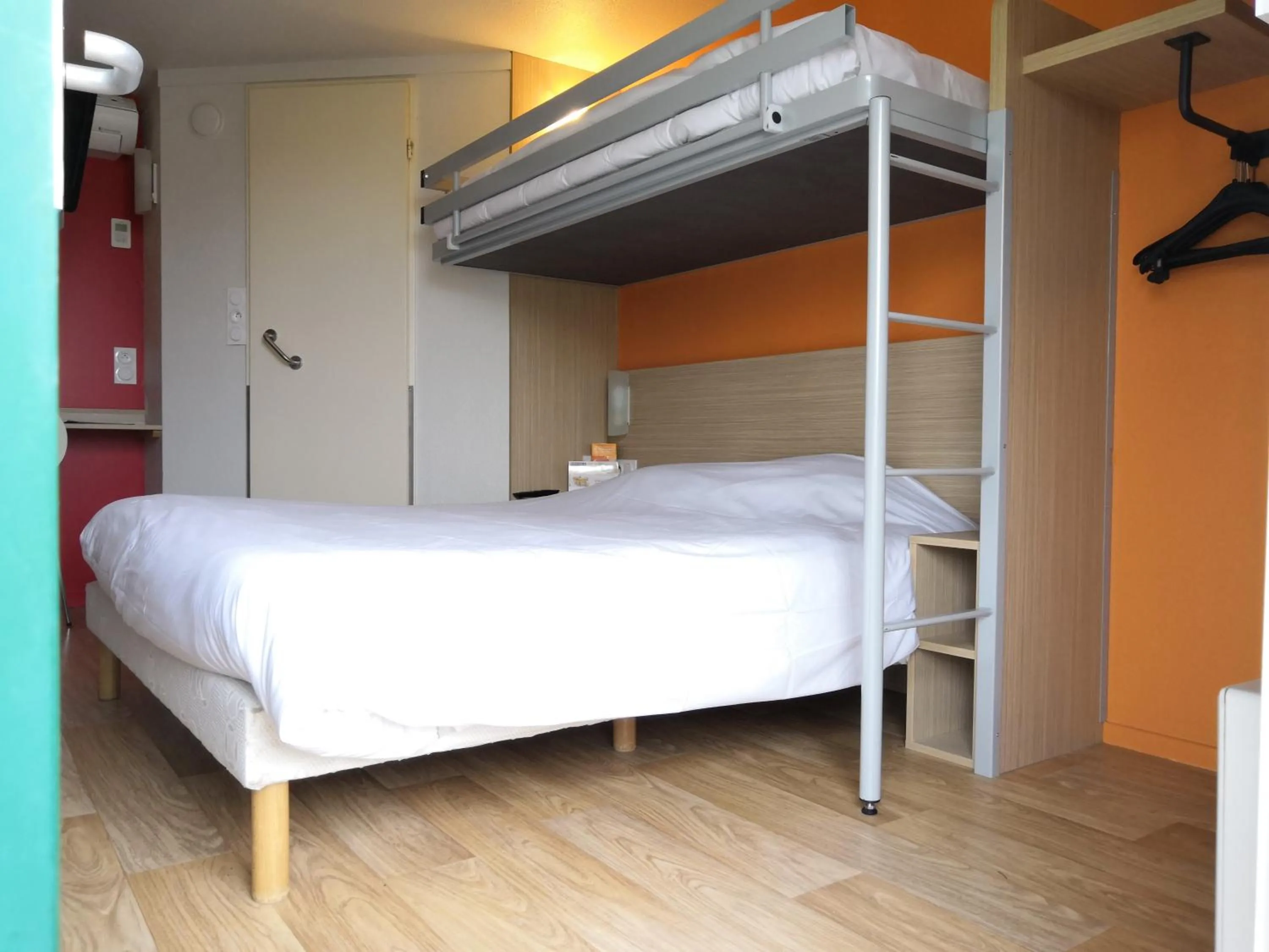 Bedroom, Bed in Premiere Classe Vichy - Bellerive Sur Allier