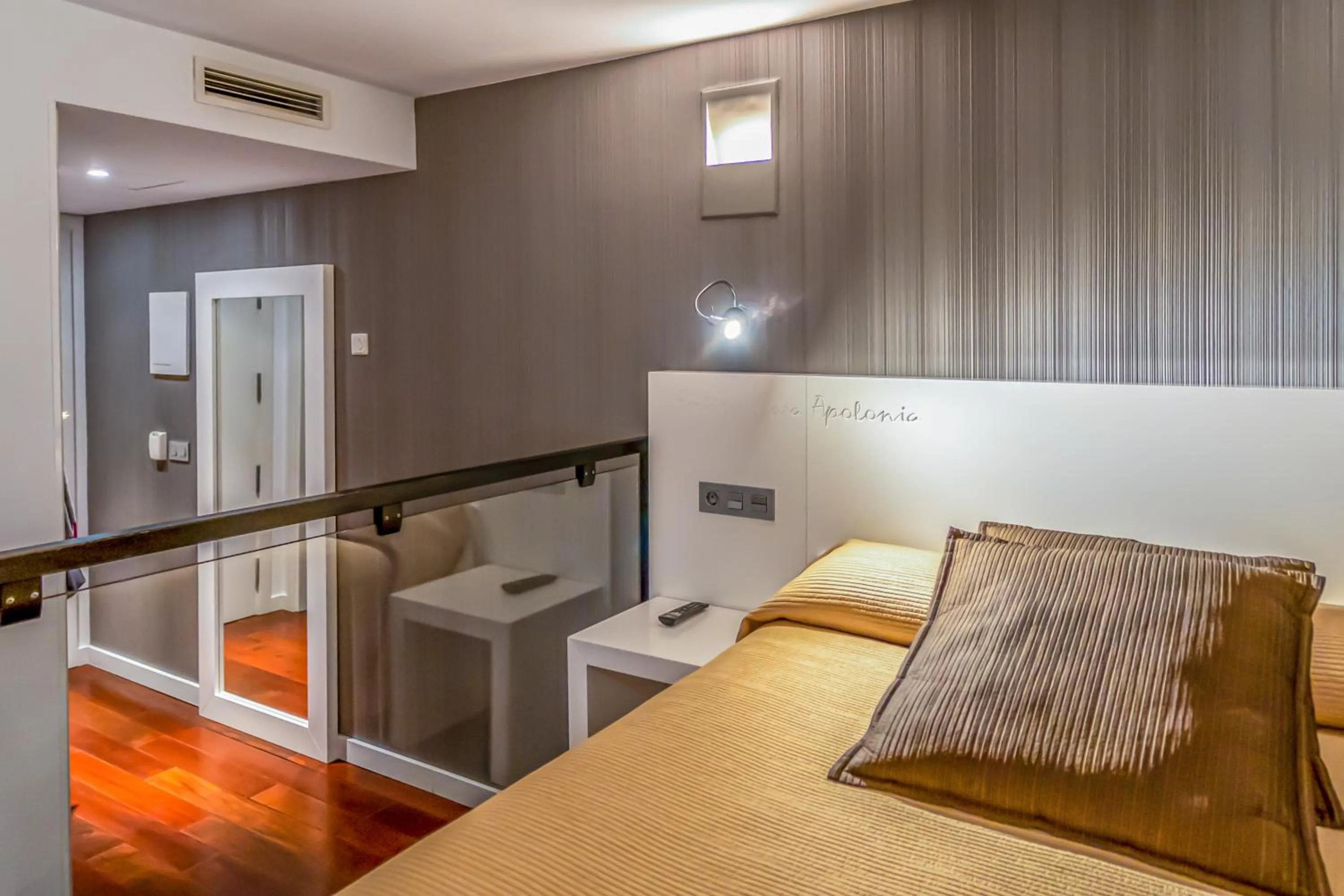 Bedroom, Bed in Hotel Apolonia Soria