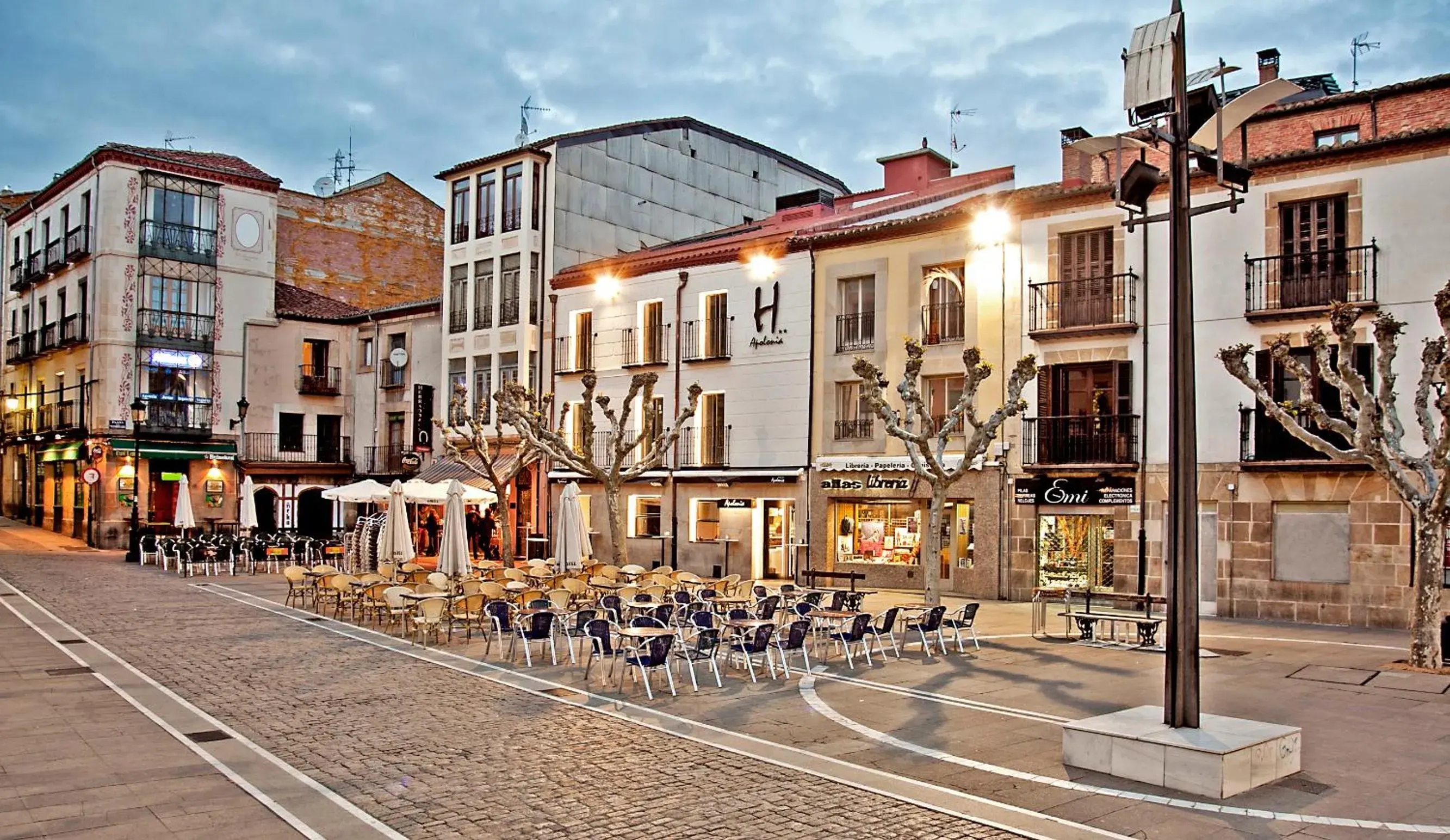 Facade/entrance in Hotel Apolonia Soria Facade/entrance in Hotel Apolonia Soria
