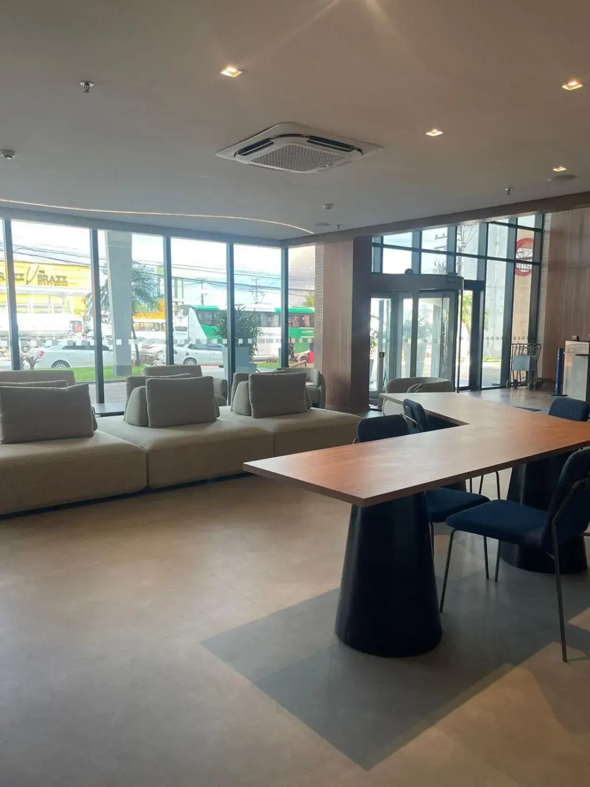 Lobby or reception in Holiday Inn Express Belem Ananindeua by IHG Lobby or reception in Holiday Inn Express Belem Ananindeua by IHG