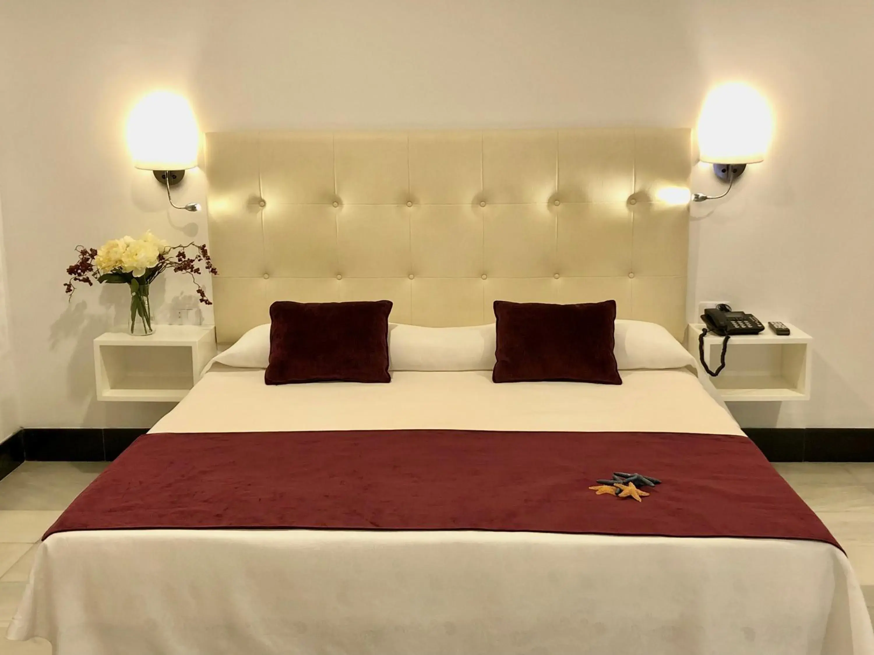 Bed in Hotel Océano Centro Bed in Hotel Océano Centro