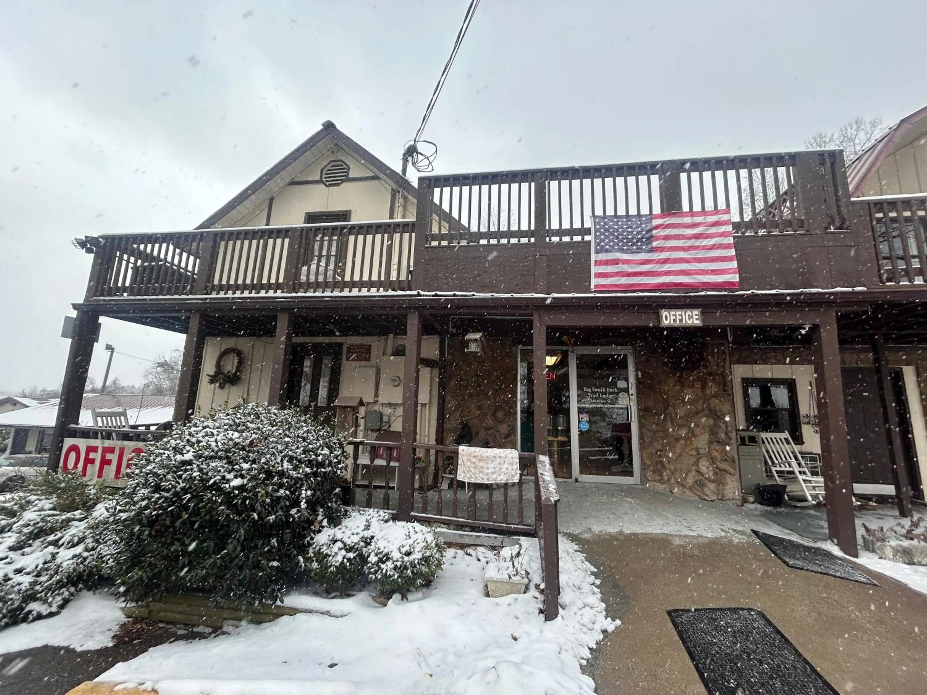 Property building in Big South Fork Trail Lodge Stearns