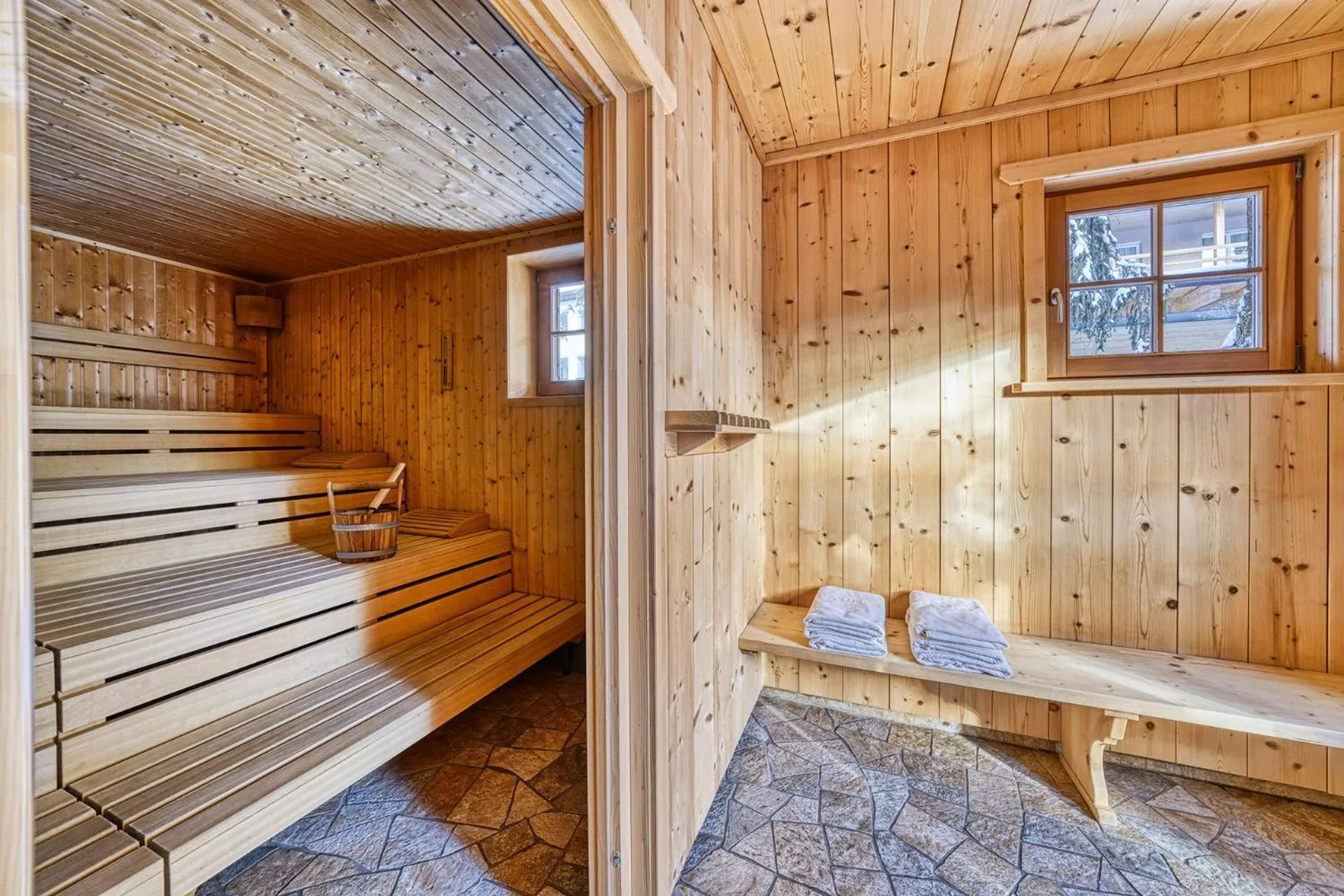 Decorative detail in Hotel Pustertalerhof