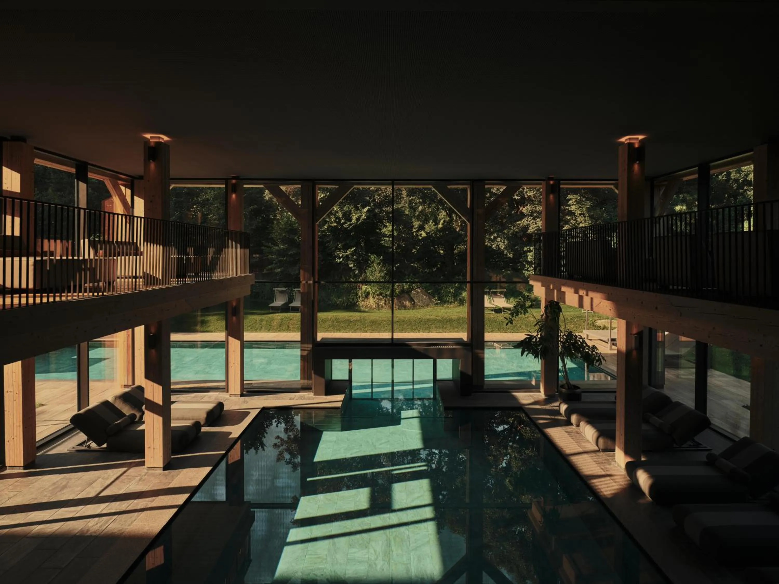 Swimming pool in Hotel Pustertalerhof