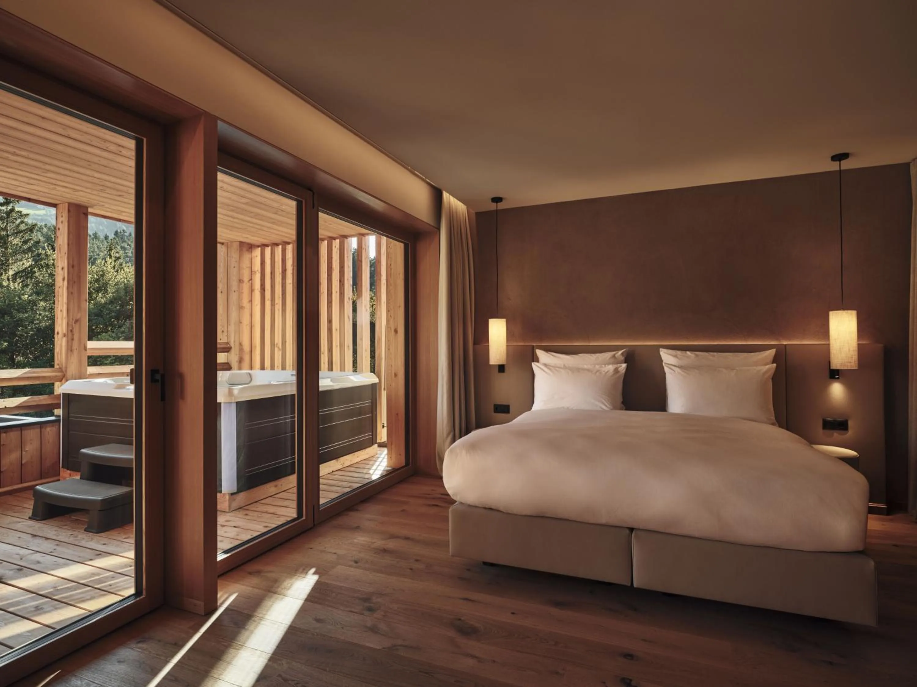 Bed in Hotel Pustertalerhof