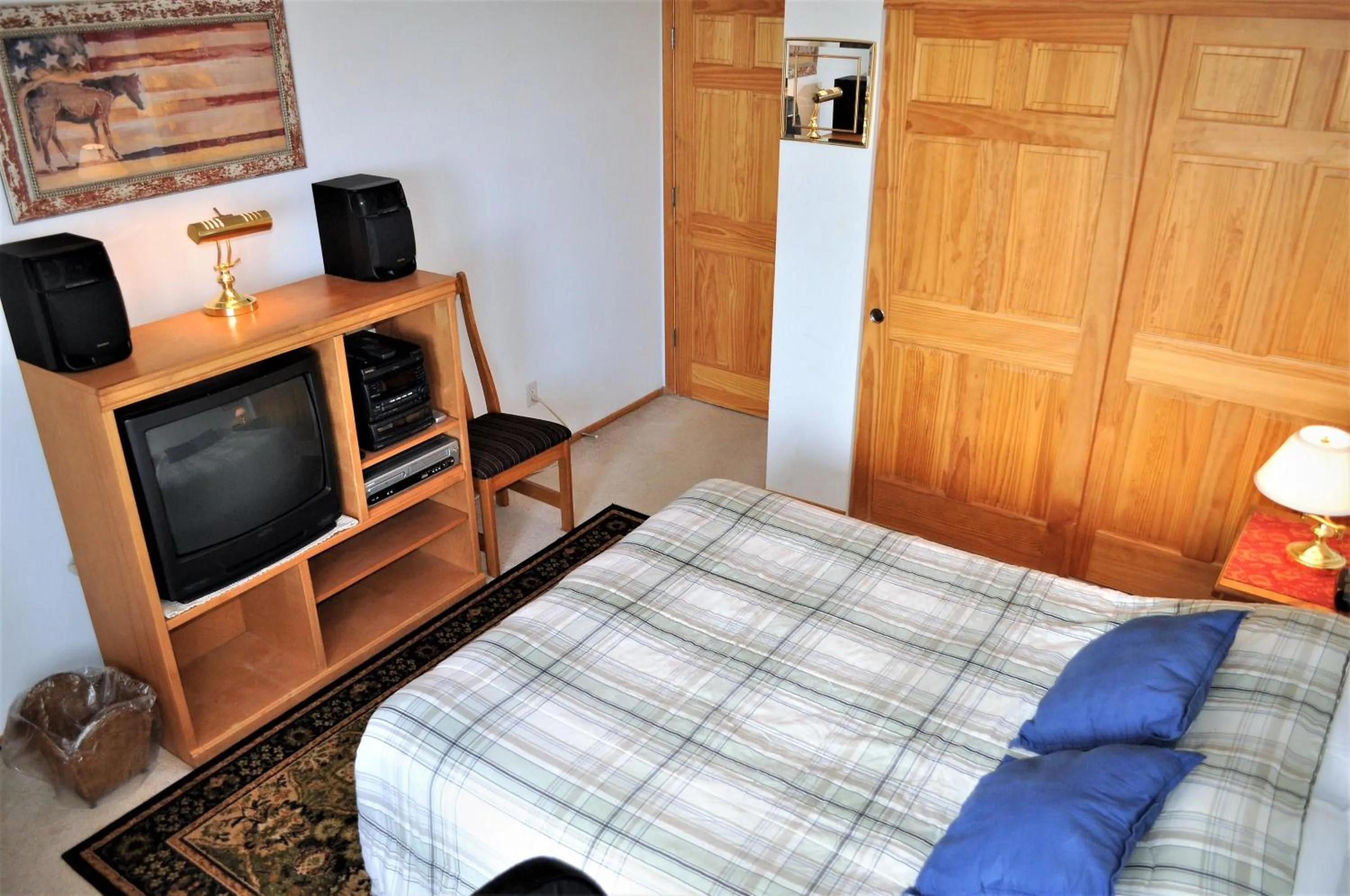 Bed in Forest Park 3 bed 4 Bath Twnhm HTJM