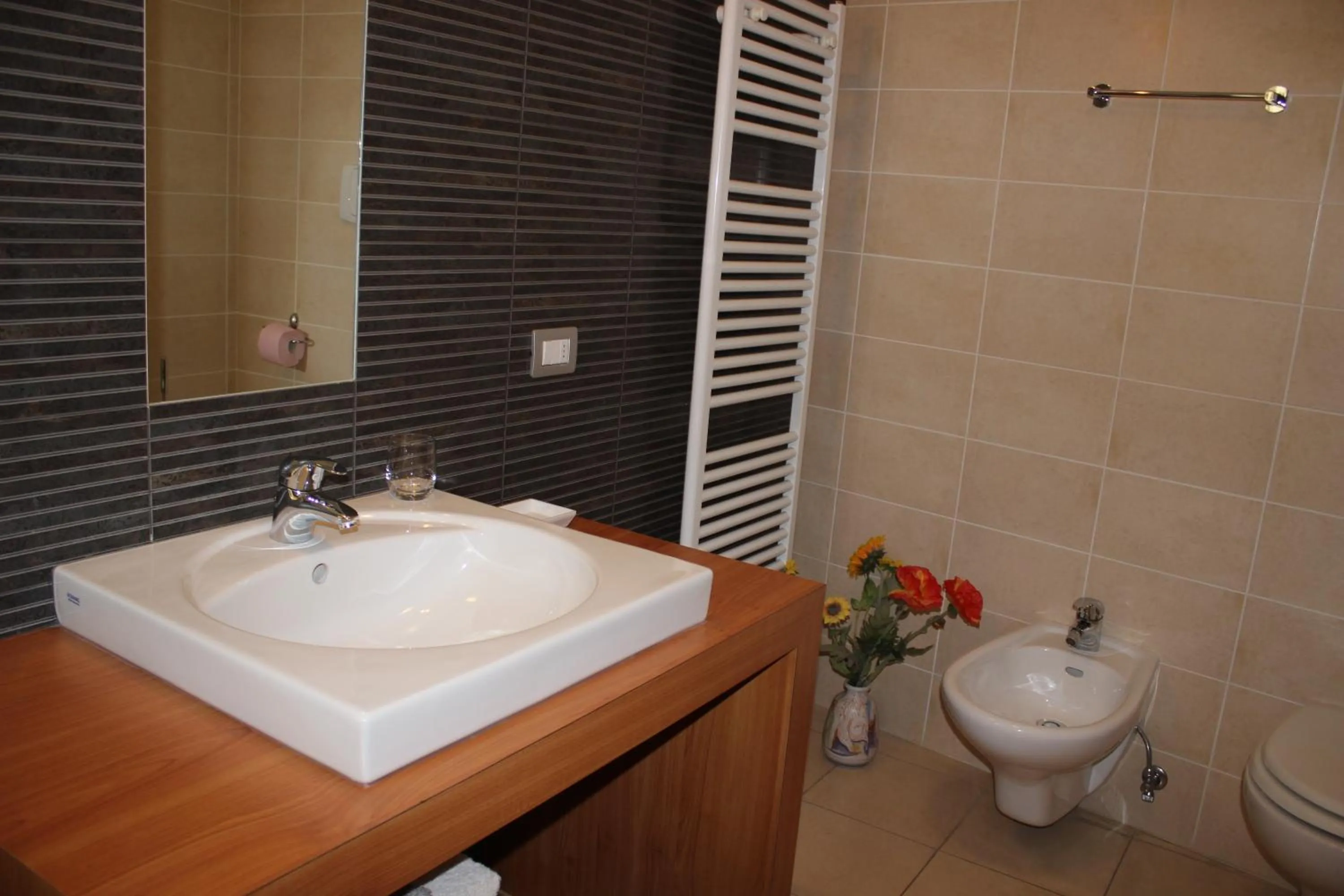 Shower in B&B Casa Vanzetta