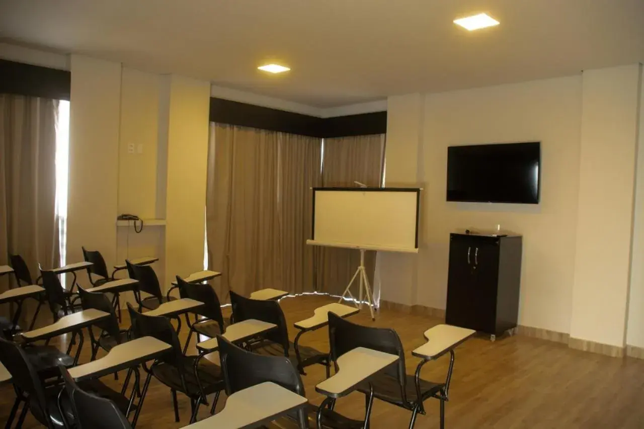 Property building in Avenida Park Hotel - Iturama Property building in Avenida Park Hotel - Iturama