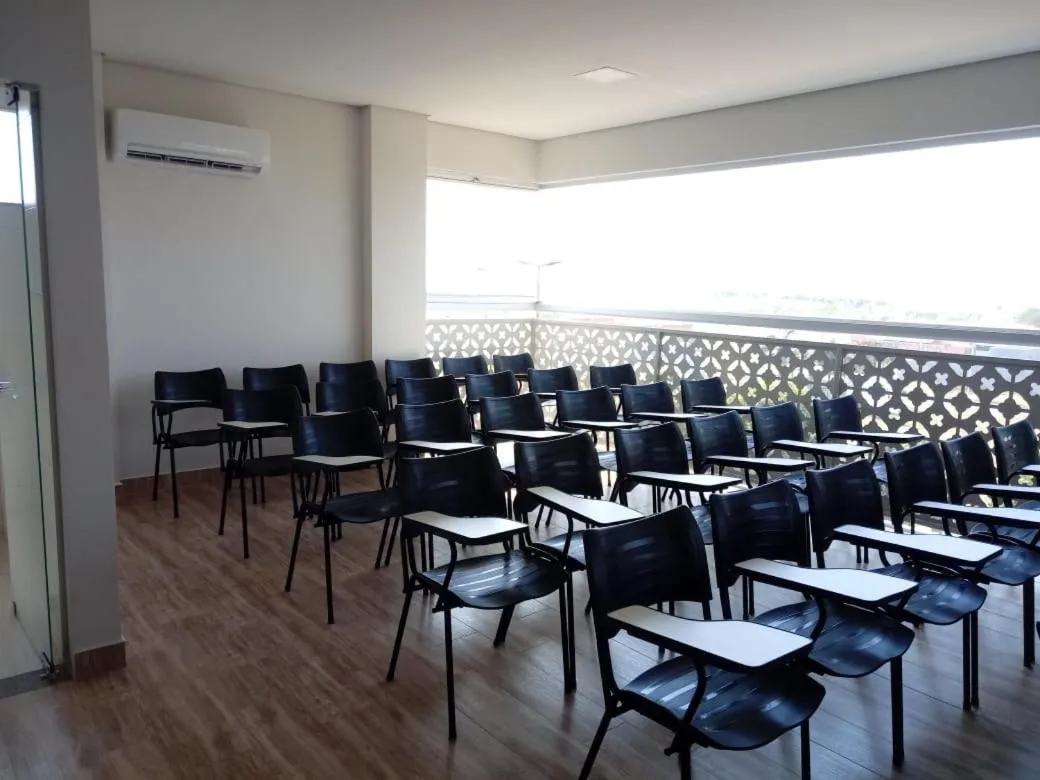 Business facilities in Avenida Park Hotel - Iturama