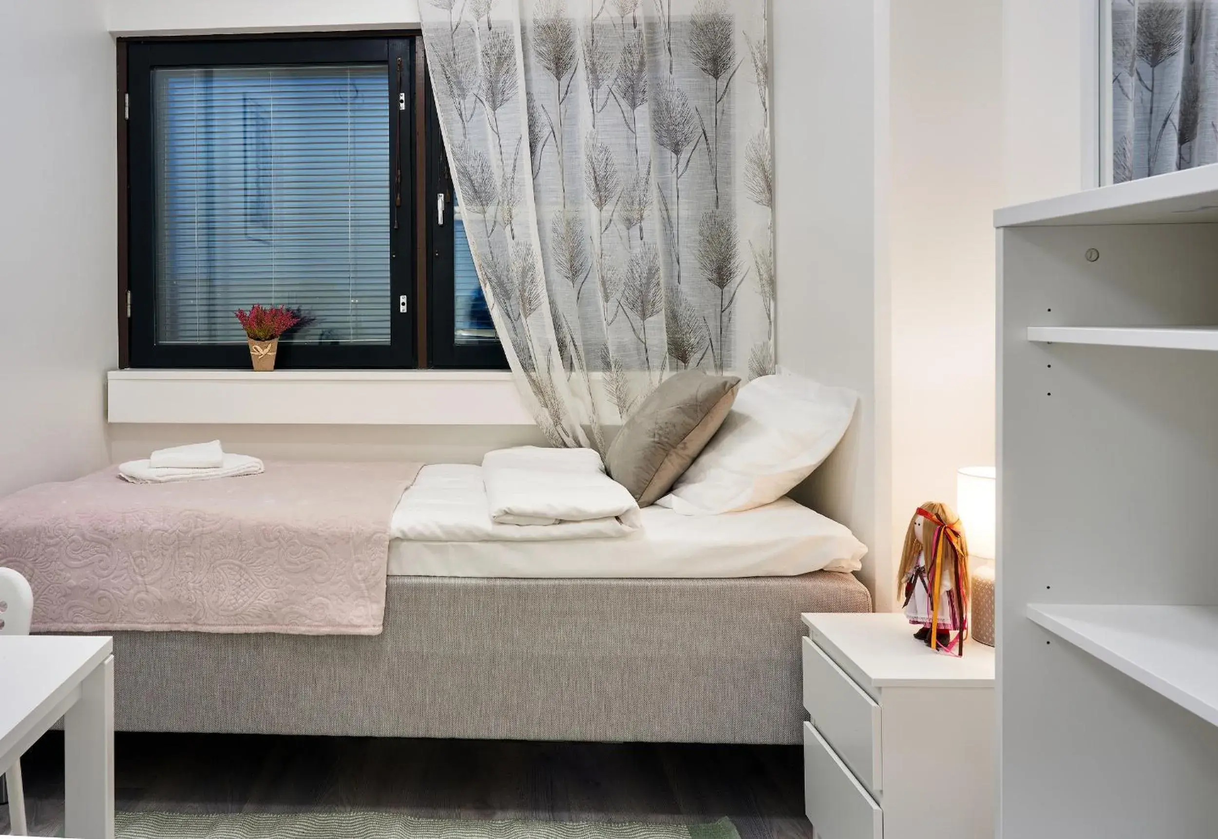 Standard Single Room - single occupancy - Shared Bathroom in Inn Tourist Hostel Standard Single Room - single occupancy - Shared Bathroom in Inn Tourist Hostel