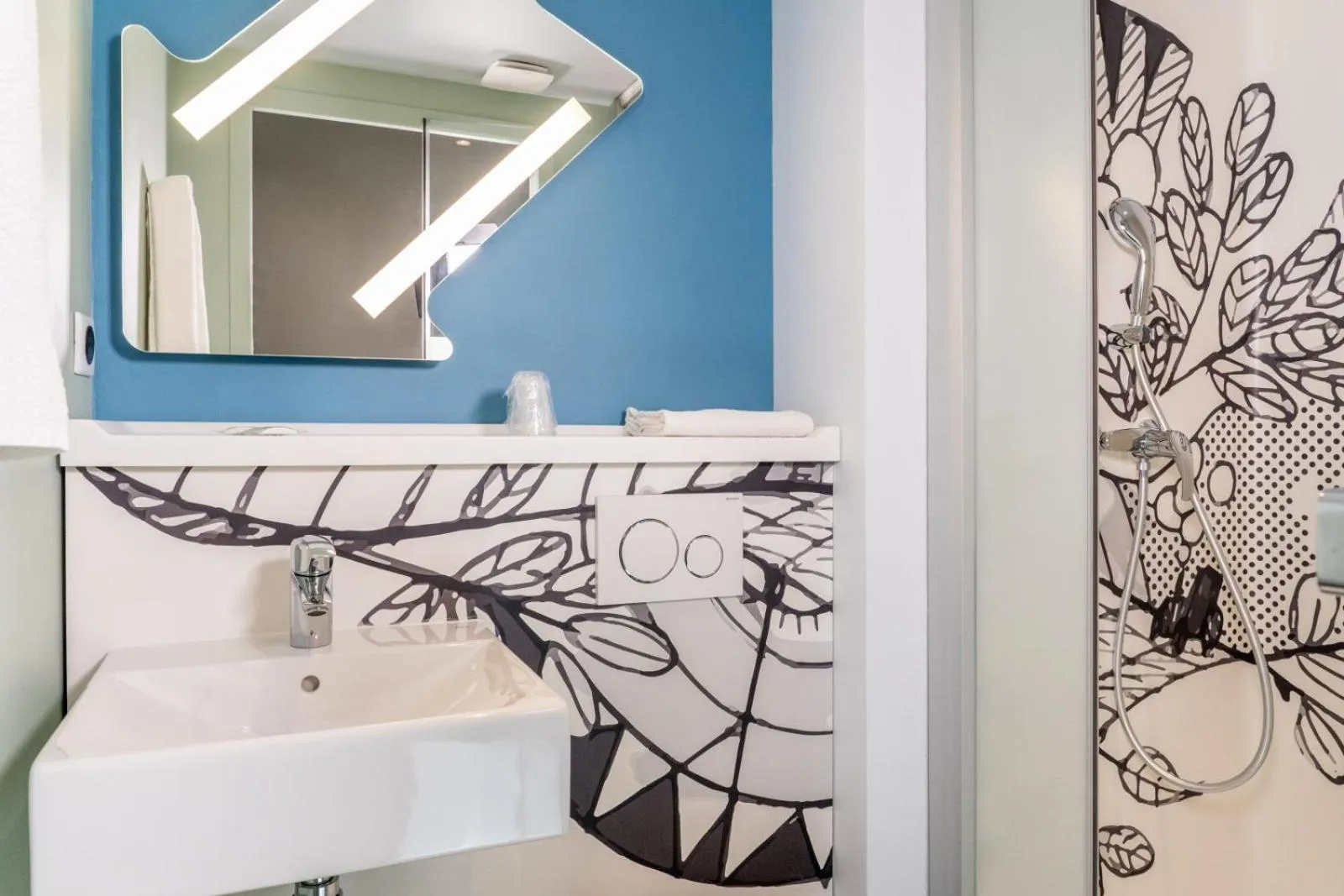 Bathroom in ibis budget Marne La Vallée Noisy Le Grand