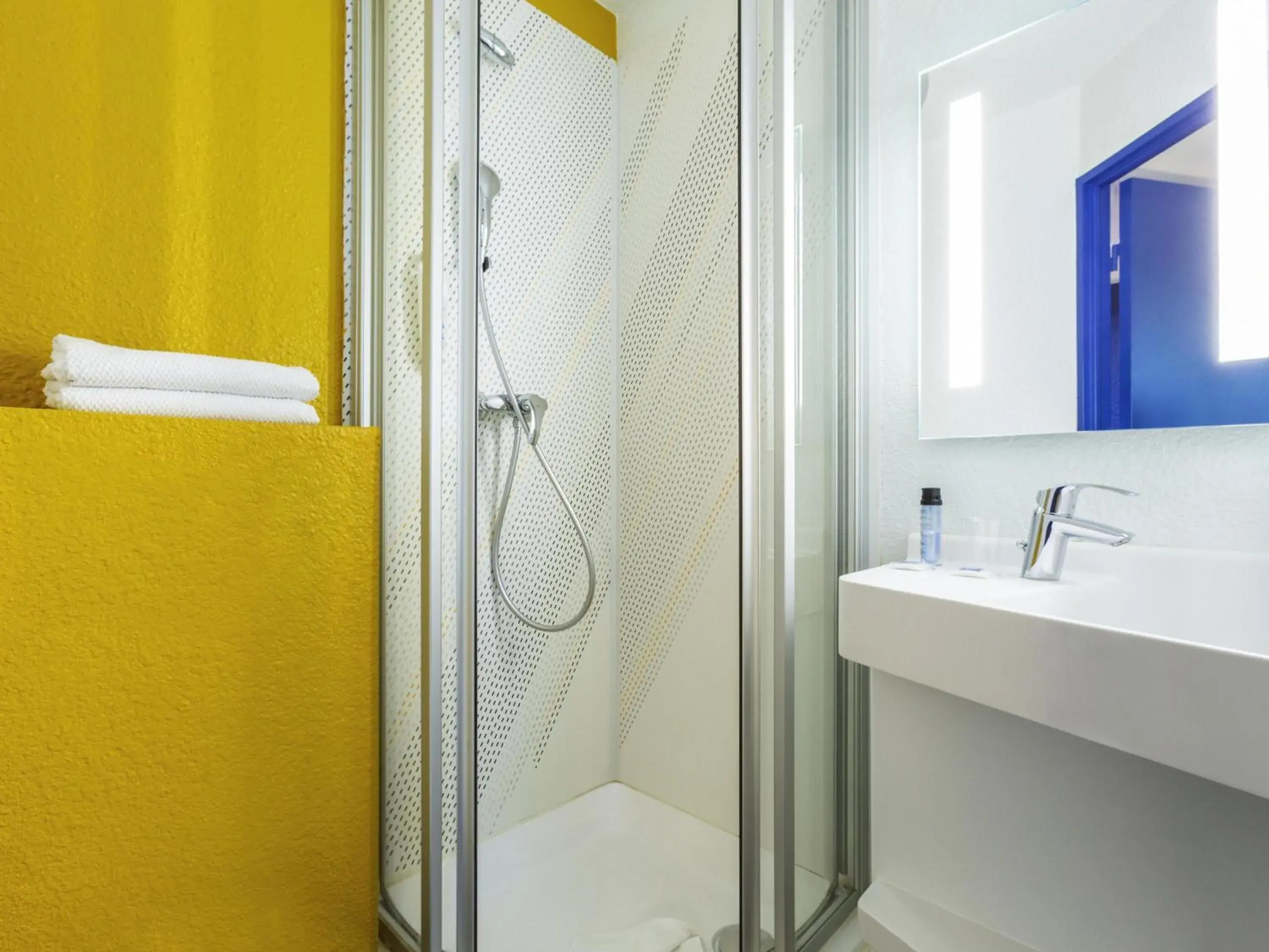 Bedroom in ibis budget Marne La Vallée Noisy Le Grand Bedroom in ibis budget Marne La Vallée Noisy Le Grand