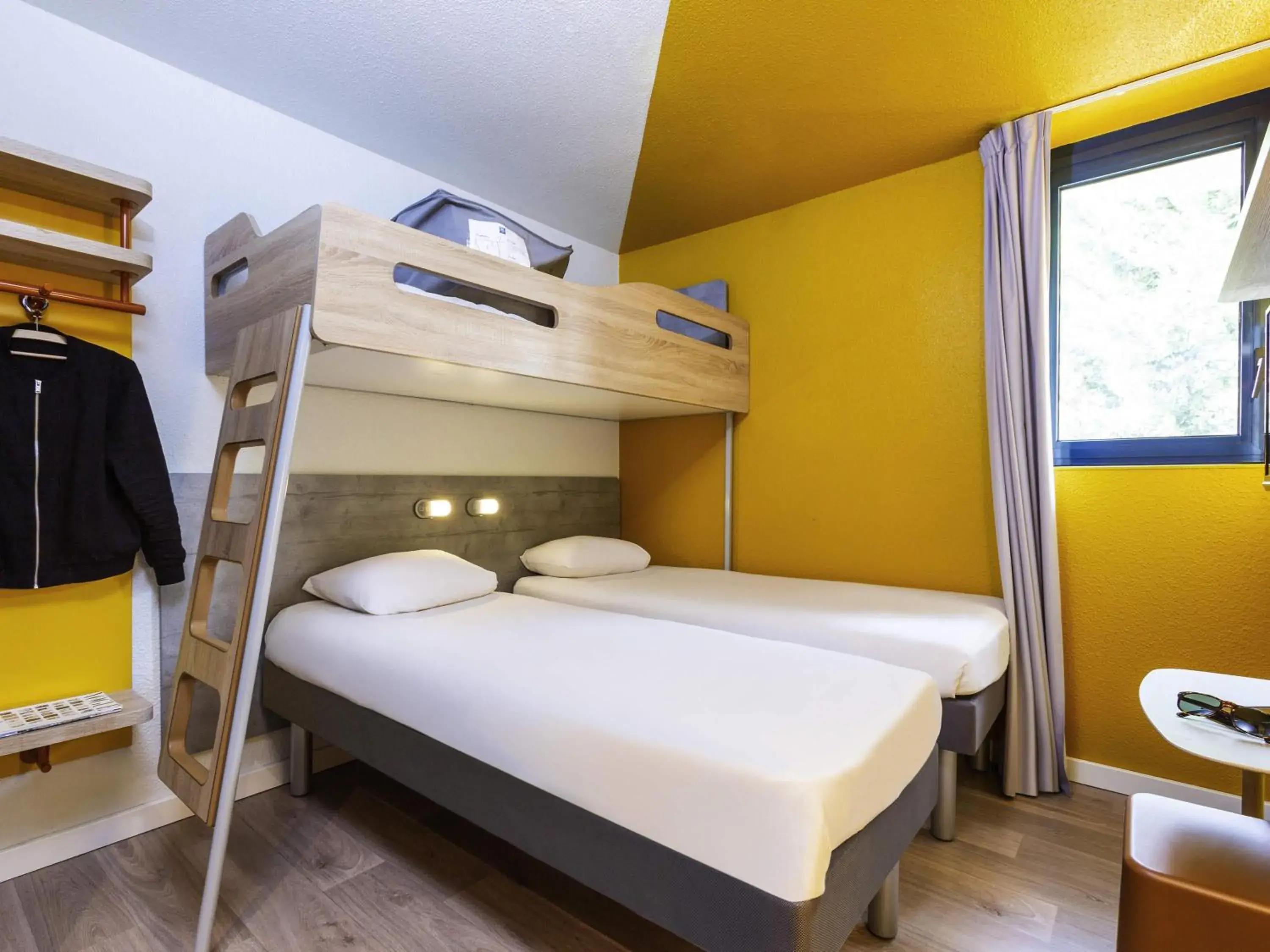 Bedroom, Bed in ibis budget Marne La Vallée Noisy Le Grand Bedroom, Bed in ibis budget Marne La Vallée Noisy Le Grand