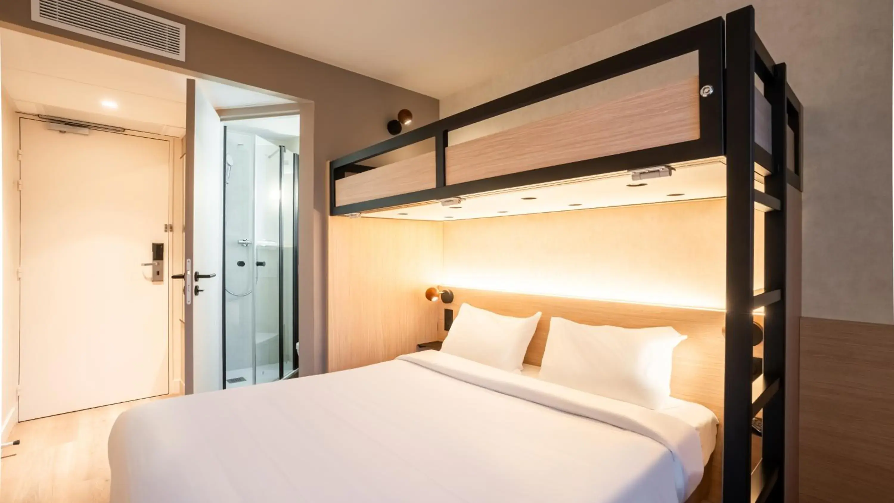 Bed in Premiere Classe Montreuil Bed in Premiere Classe Montreuil