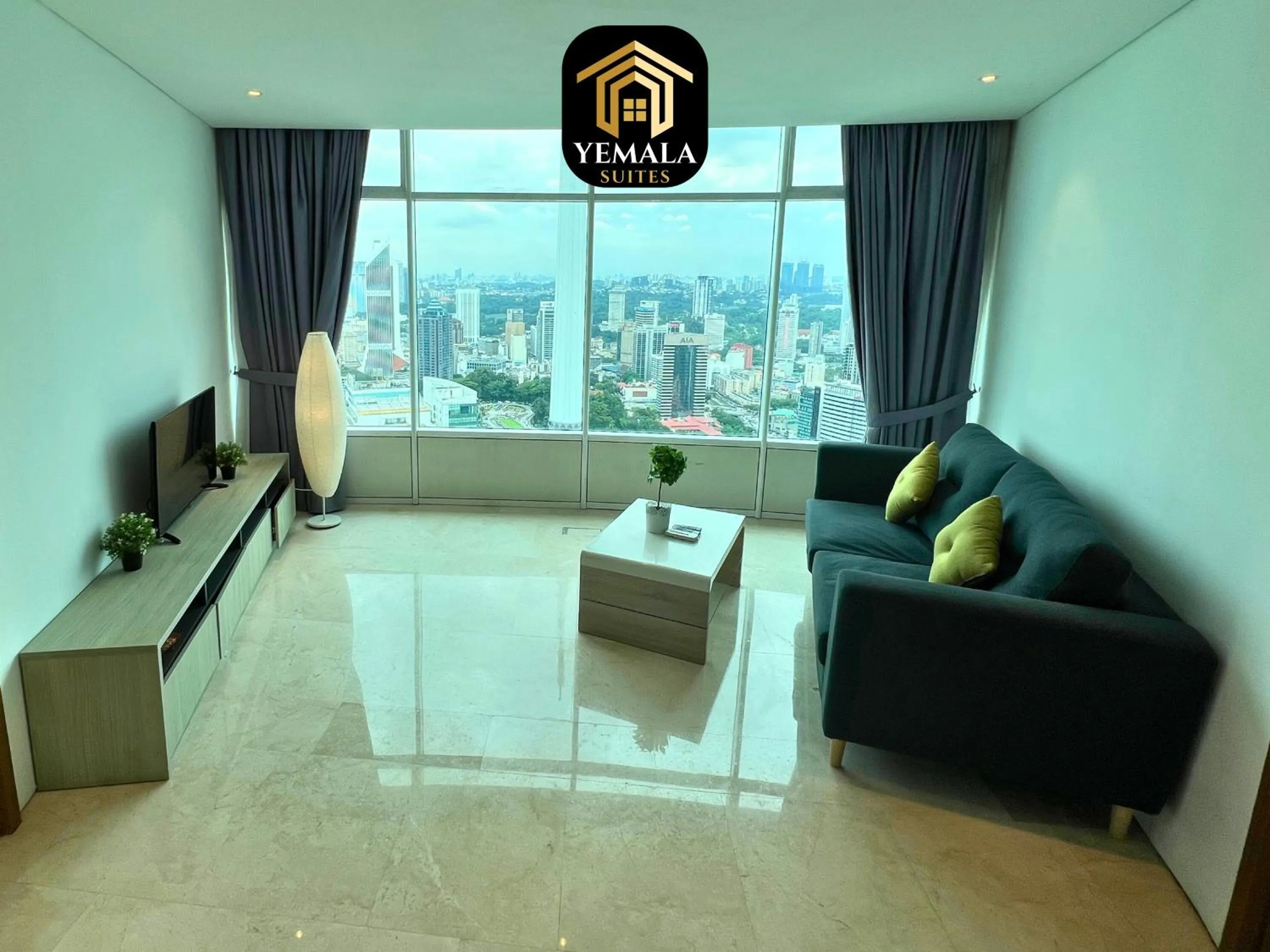 TV and multimedia in Yemala Suites at Vortex KLCC