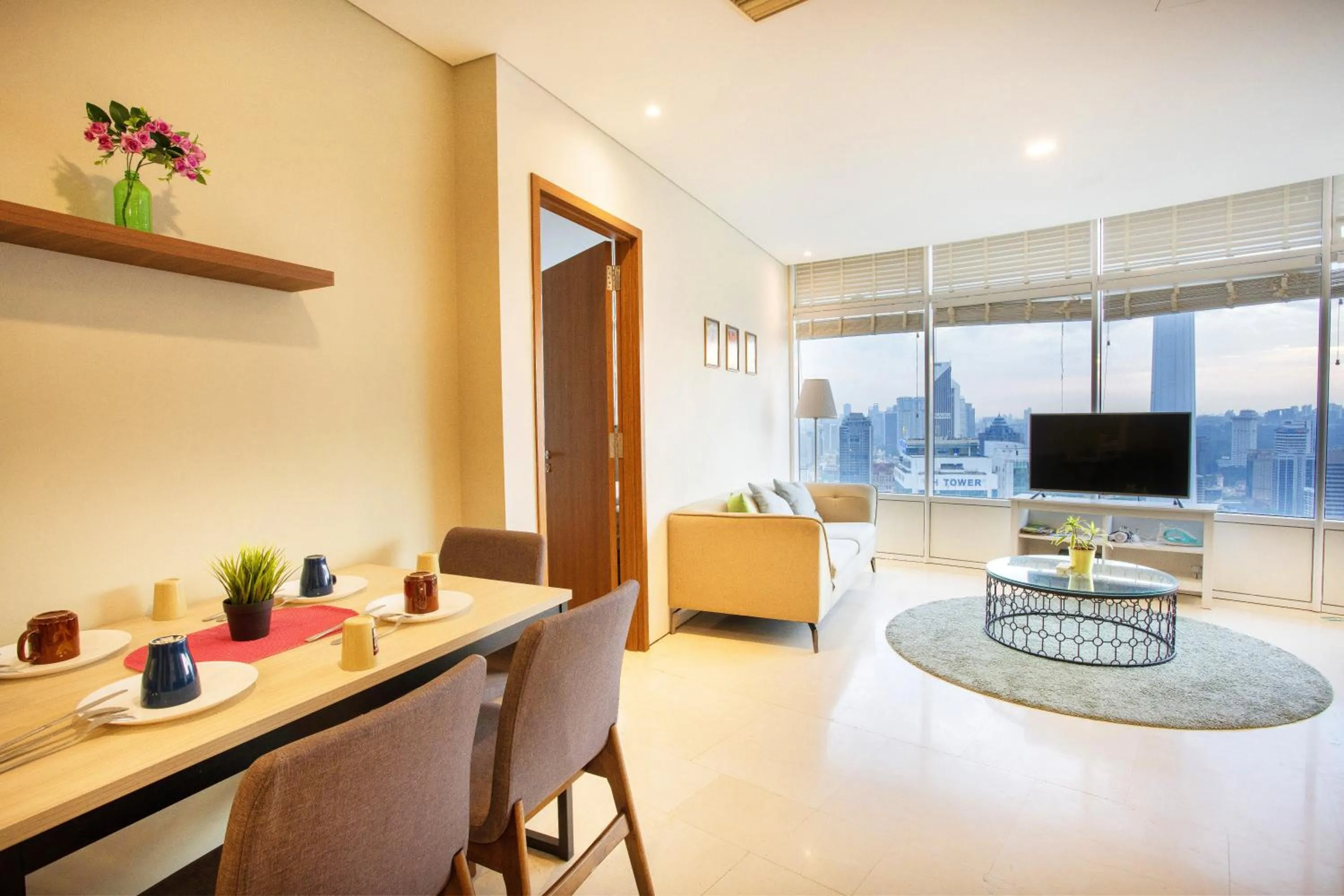 Communal lounge/ TV room in Yemala Suites at Vortex KLCC