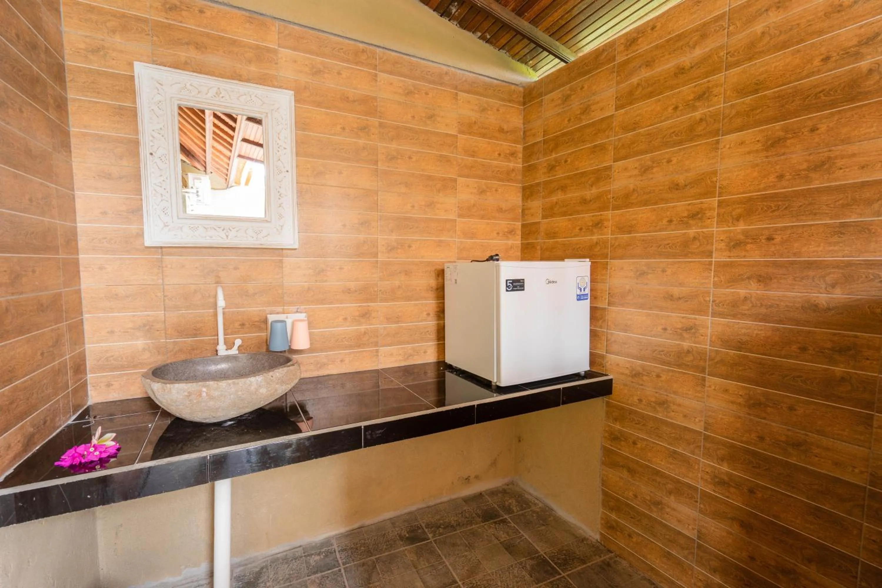 Damar Sanjaya Uttama