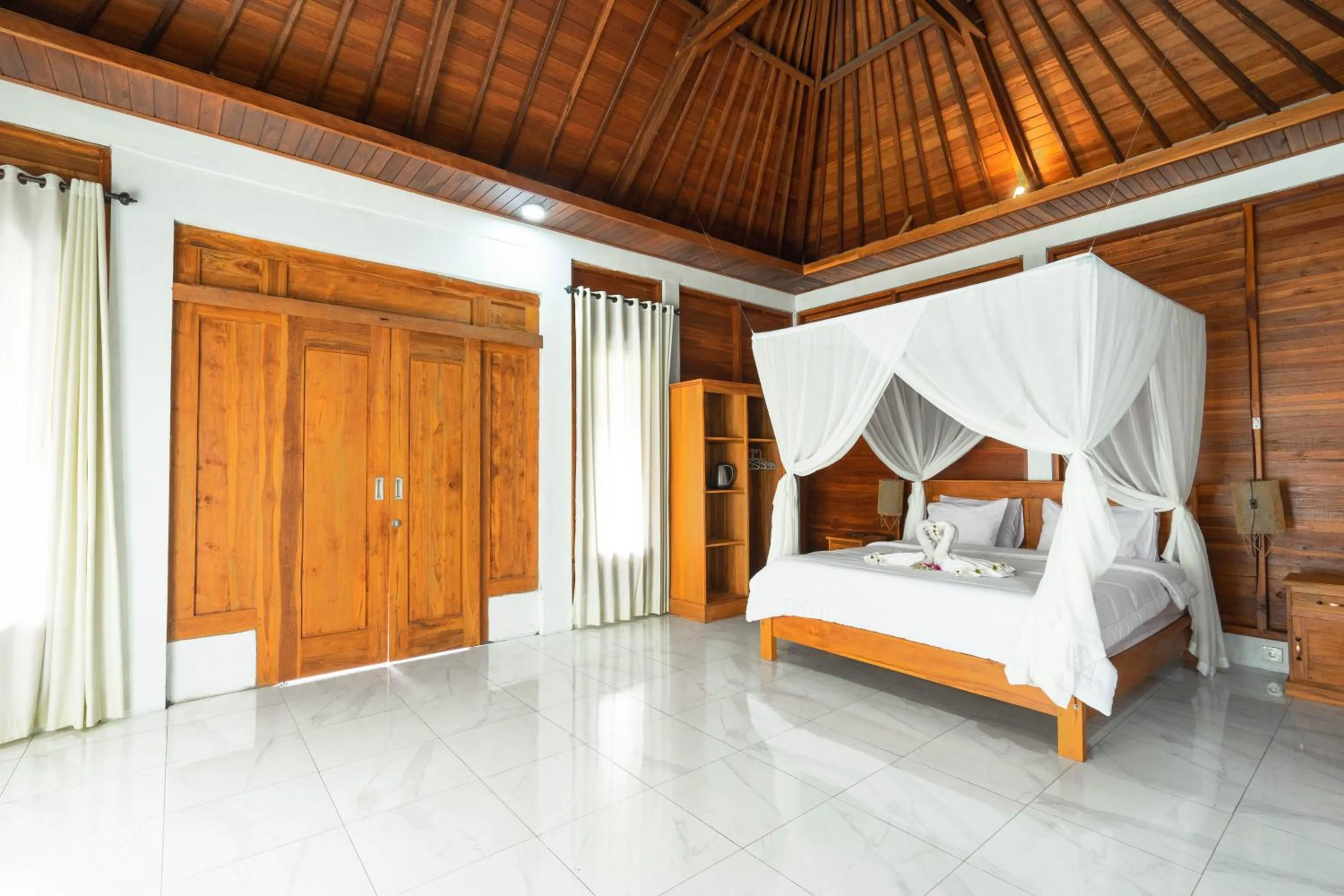 Bedroom, Bed in Damar Sanjaya Uttama