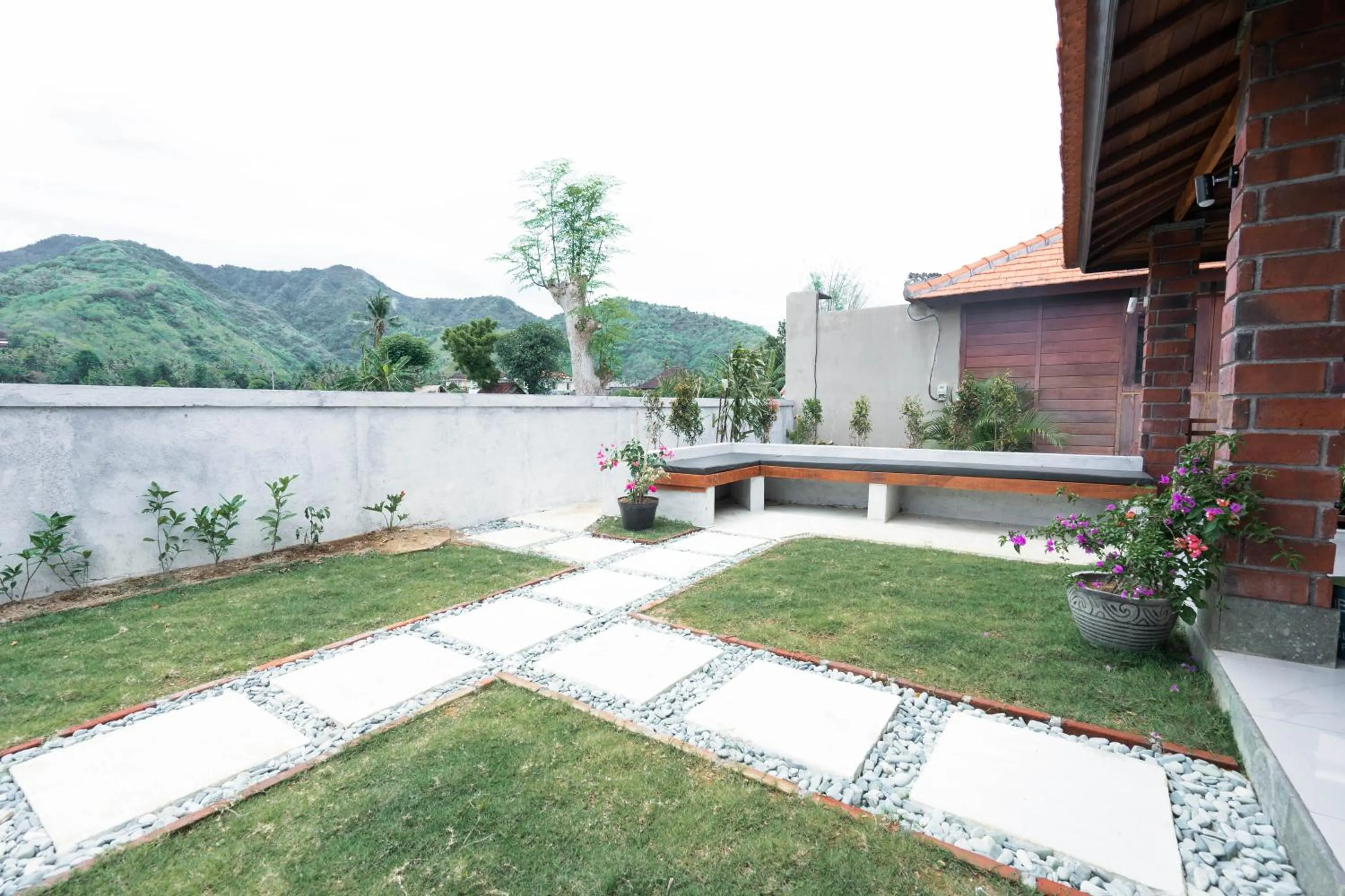 Garden in Damar Sanjaya Uttama