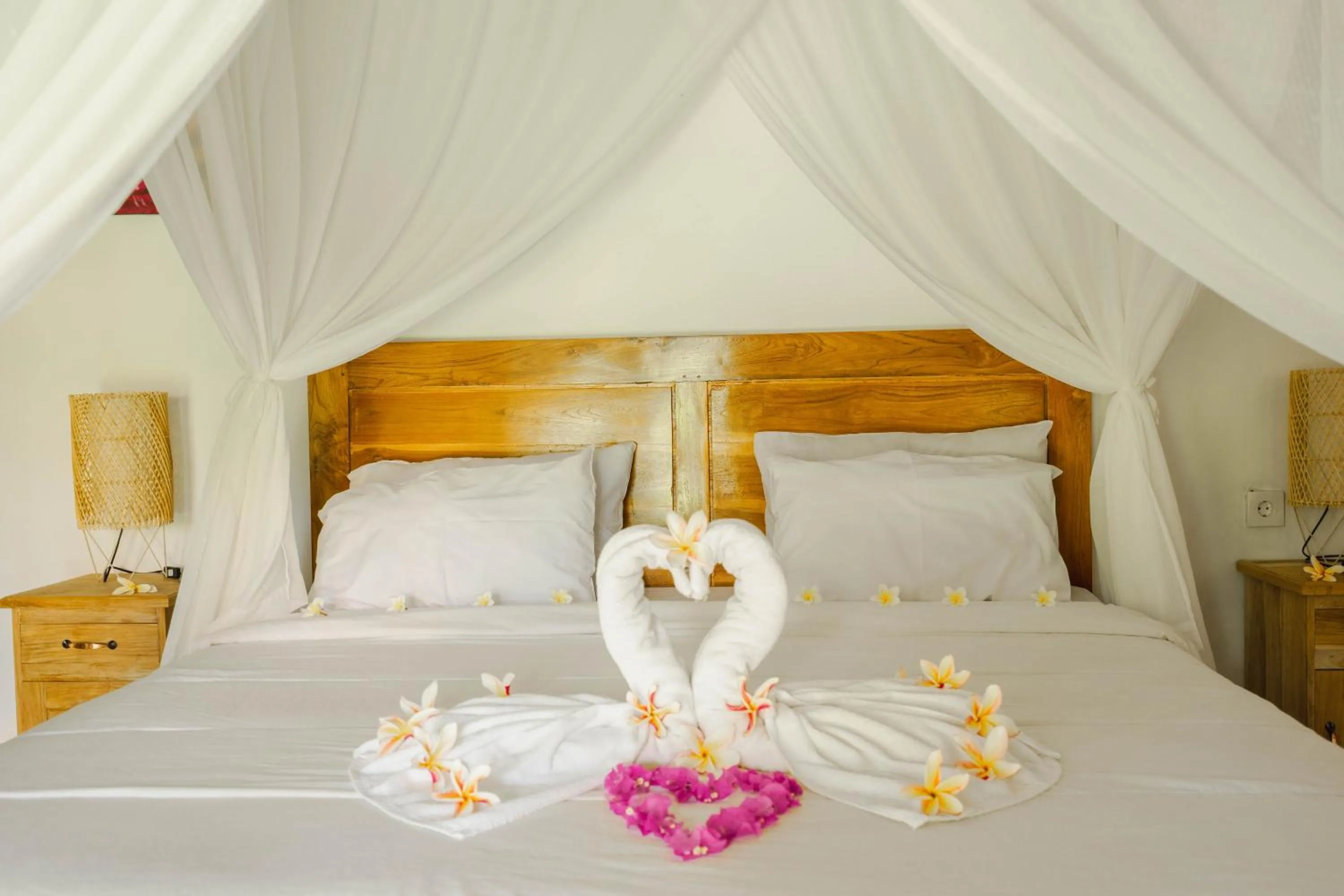 Bedroom, Bed in Damar Sanjaya Uttama