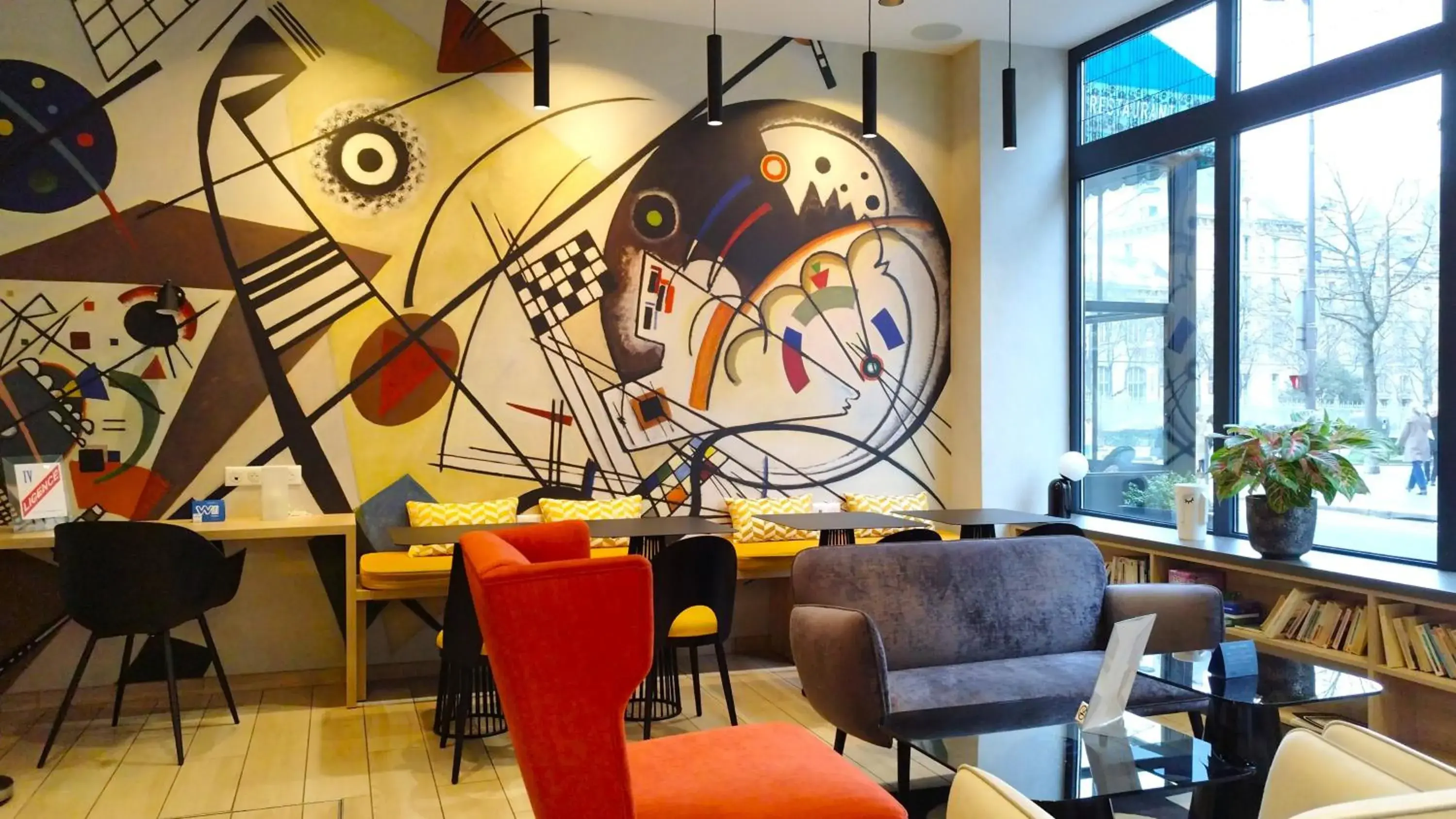 Living room in Avia Hôtel Saphir Montparnasse Living room in Avia Hôtel Saphir Montparnasse