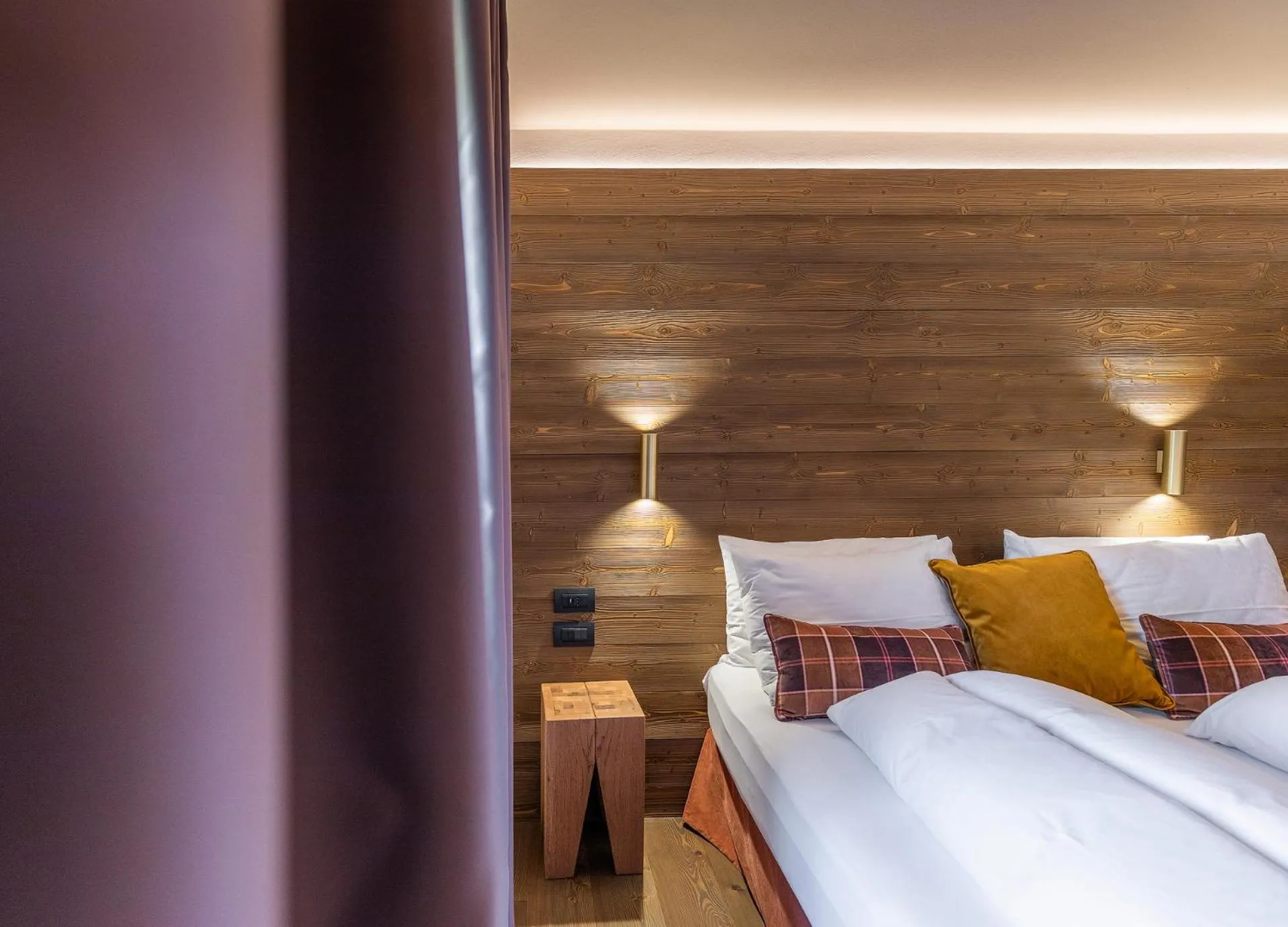 Bed in Cima Dodici B&B - Apartments