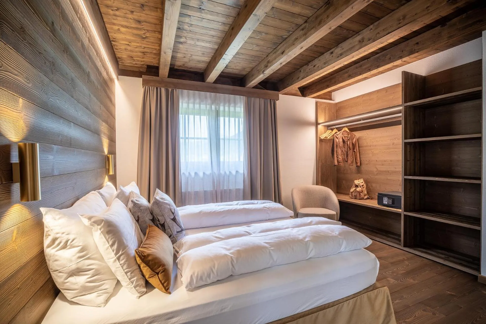 Bed in Cima Dodici B&B - Apartments