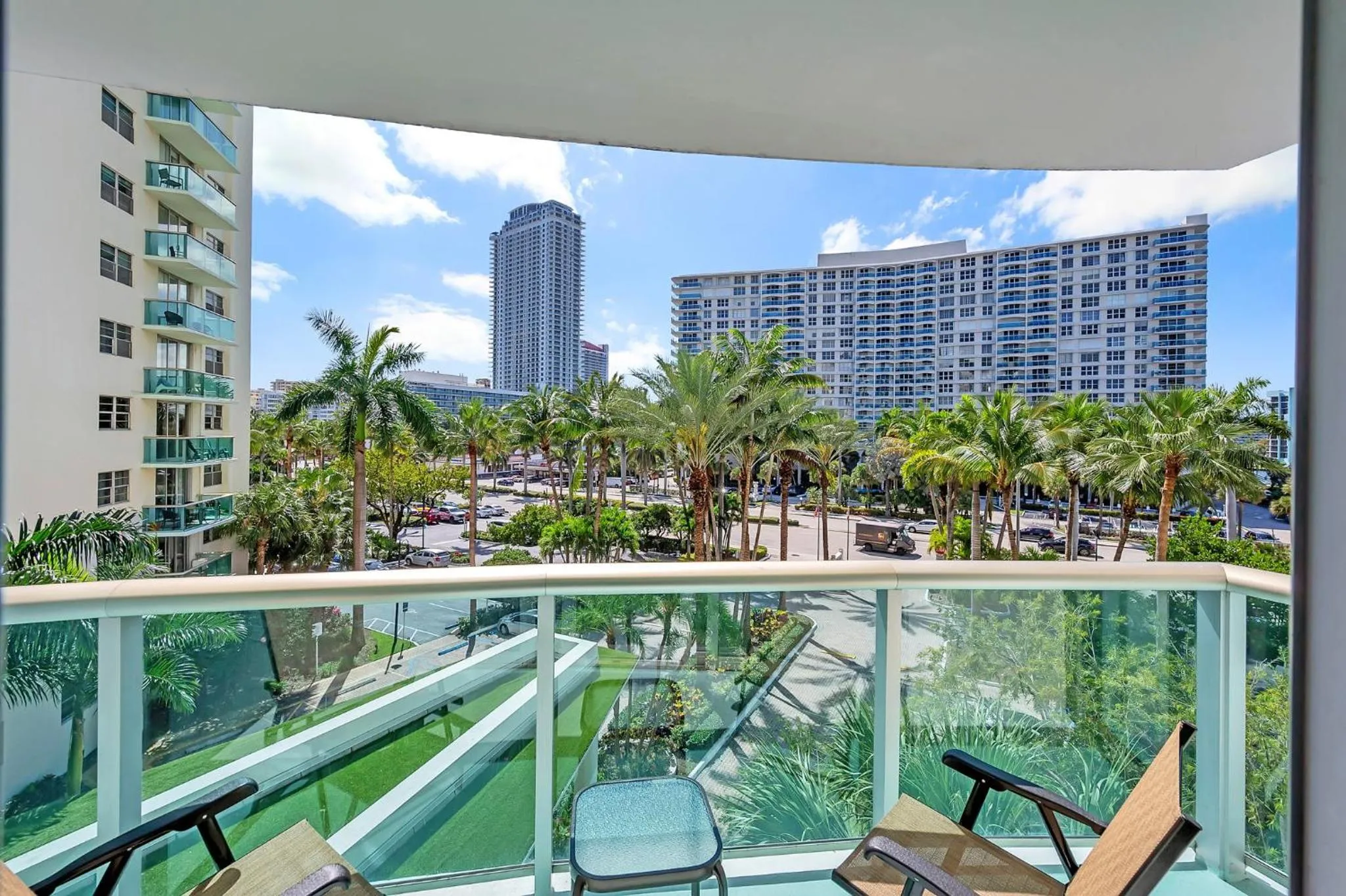Balcony/Terrace in The Tides Apartments on the beach