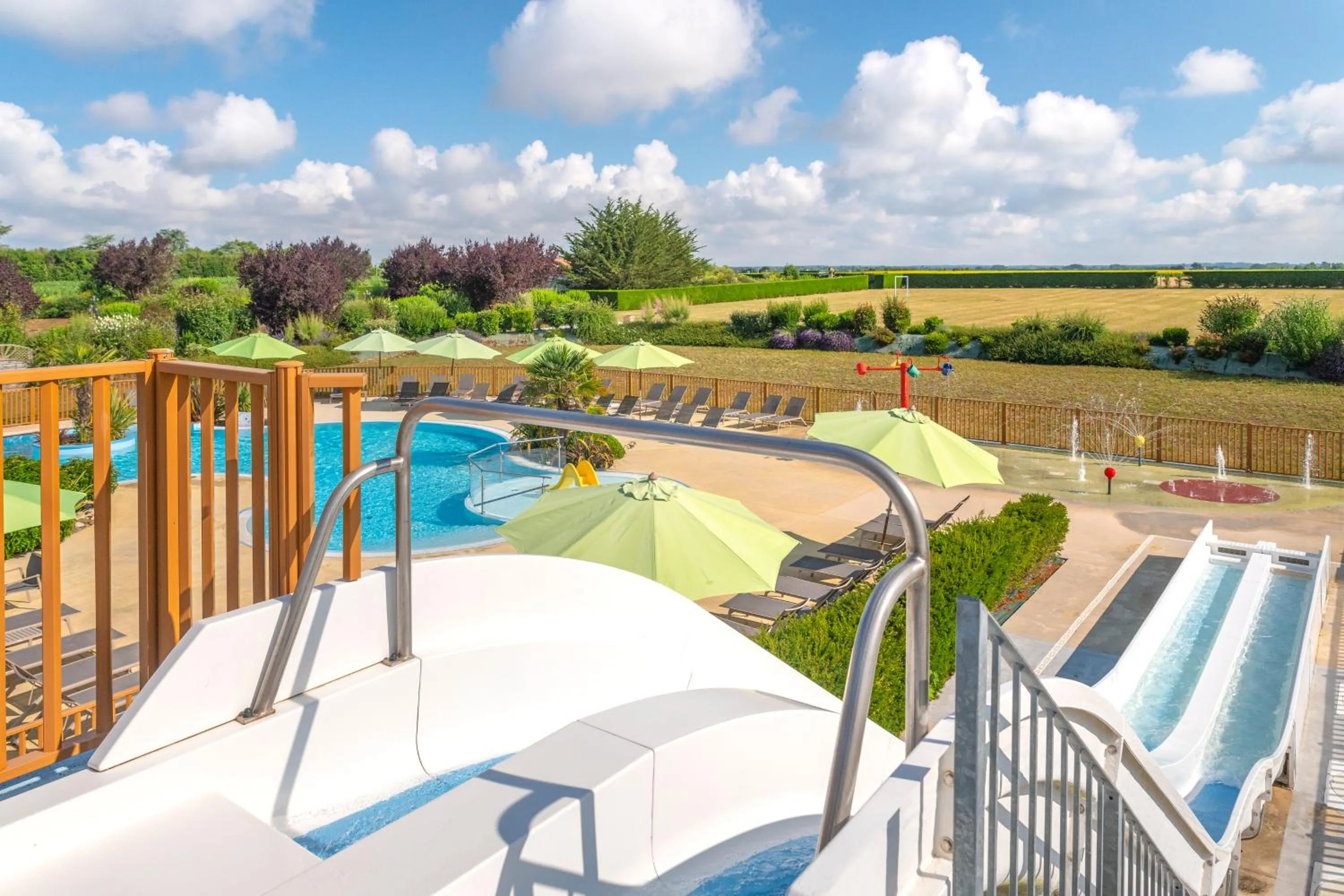 Swimming pool in Azureva Vendée Océan
