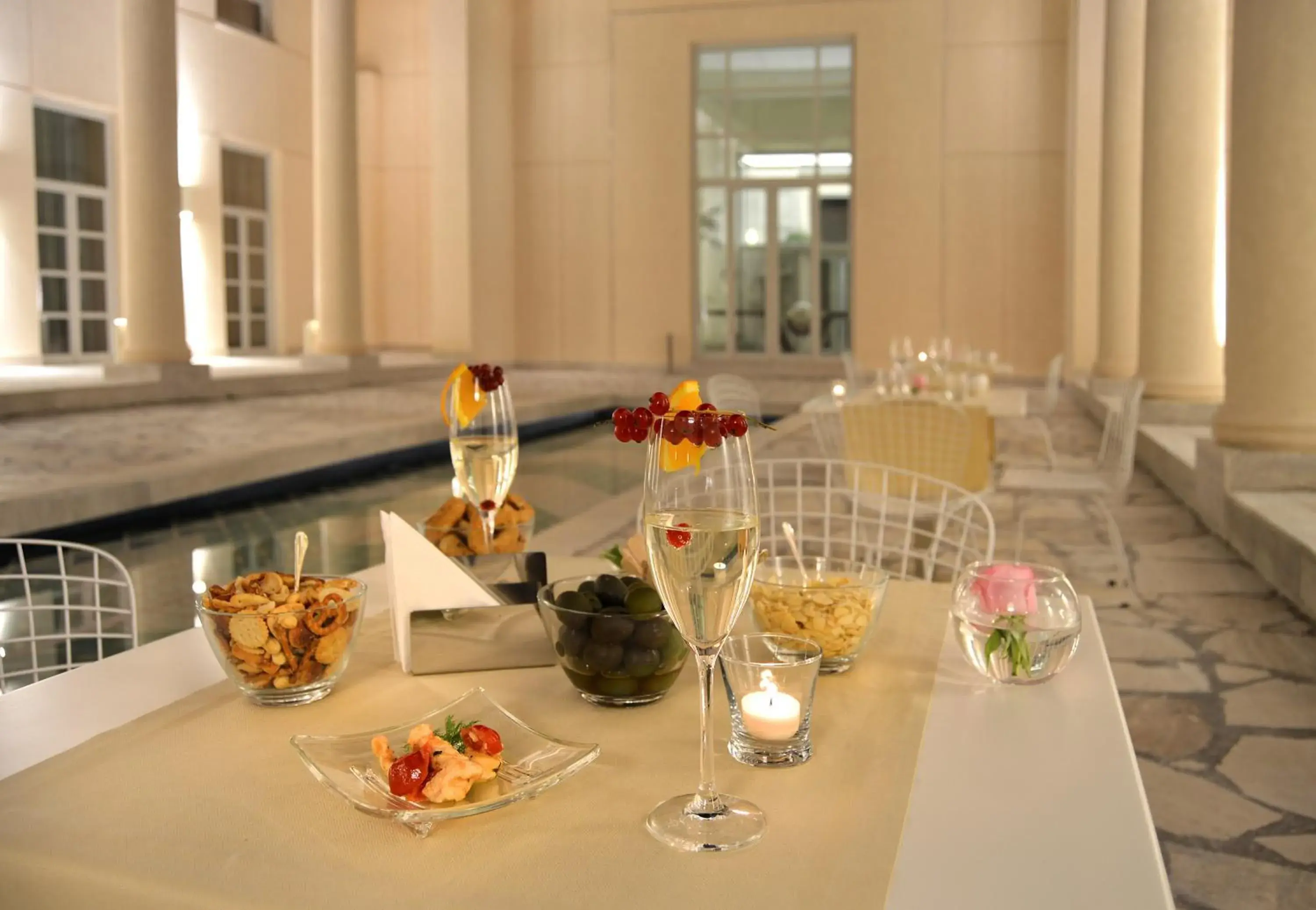 Restaurant/places to eat in Palazzo Esedra Restaurant/places to eat in Palazzo Esedra