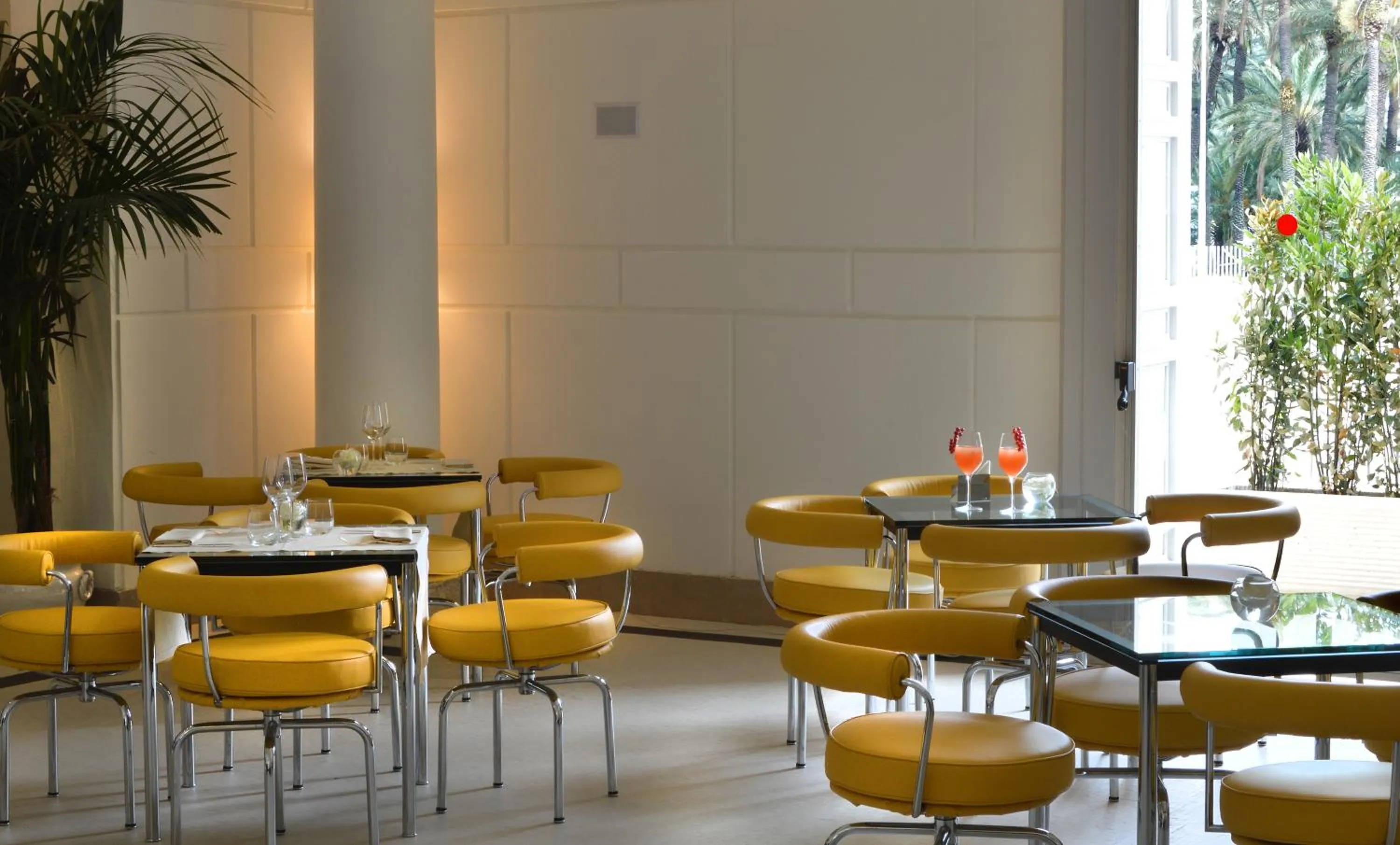 Lounge or bar in Palazzo Esedra