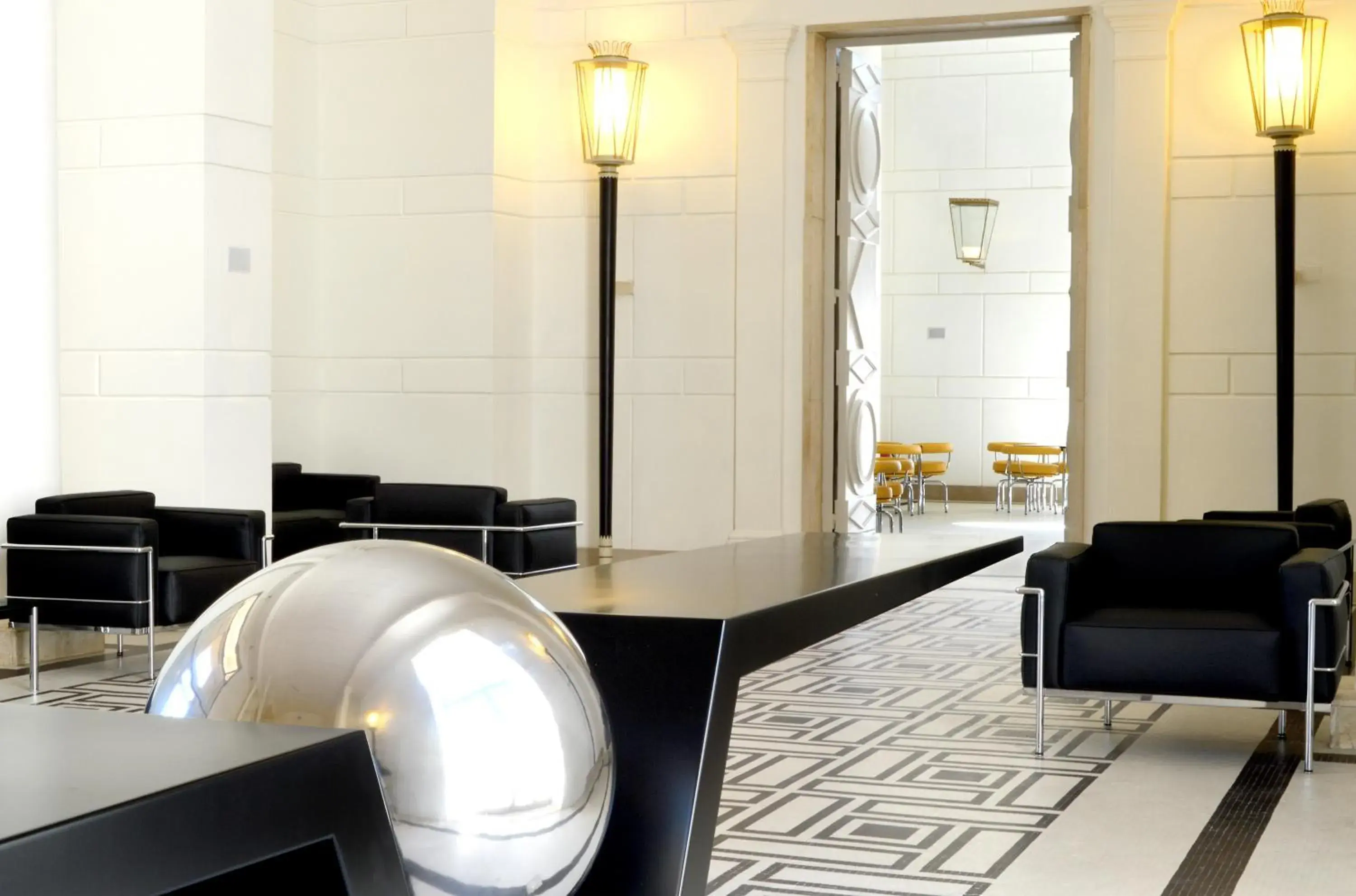 Lounge or bar in Palazzo Esedra Lounge or bar in Palazzo Esedra