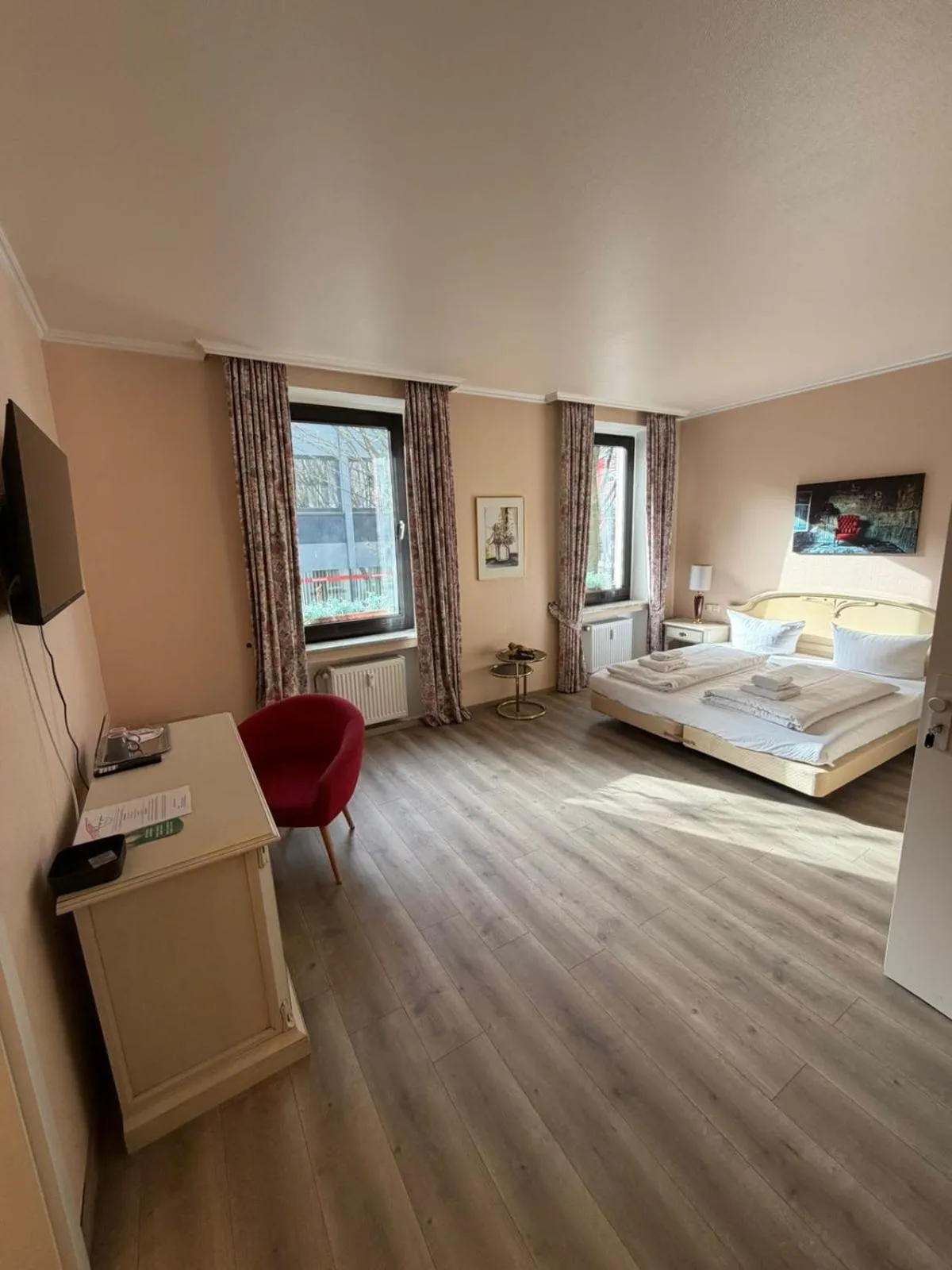 Bed in Hotel "dream in" Heiligenhaus