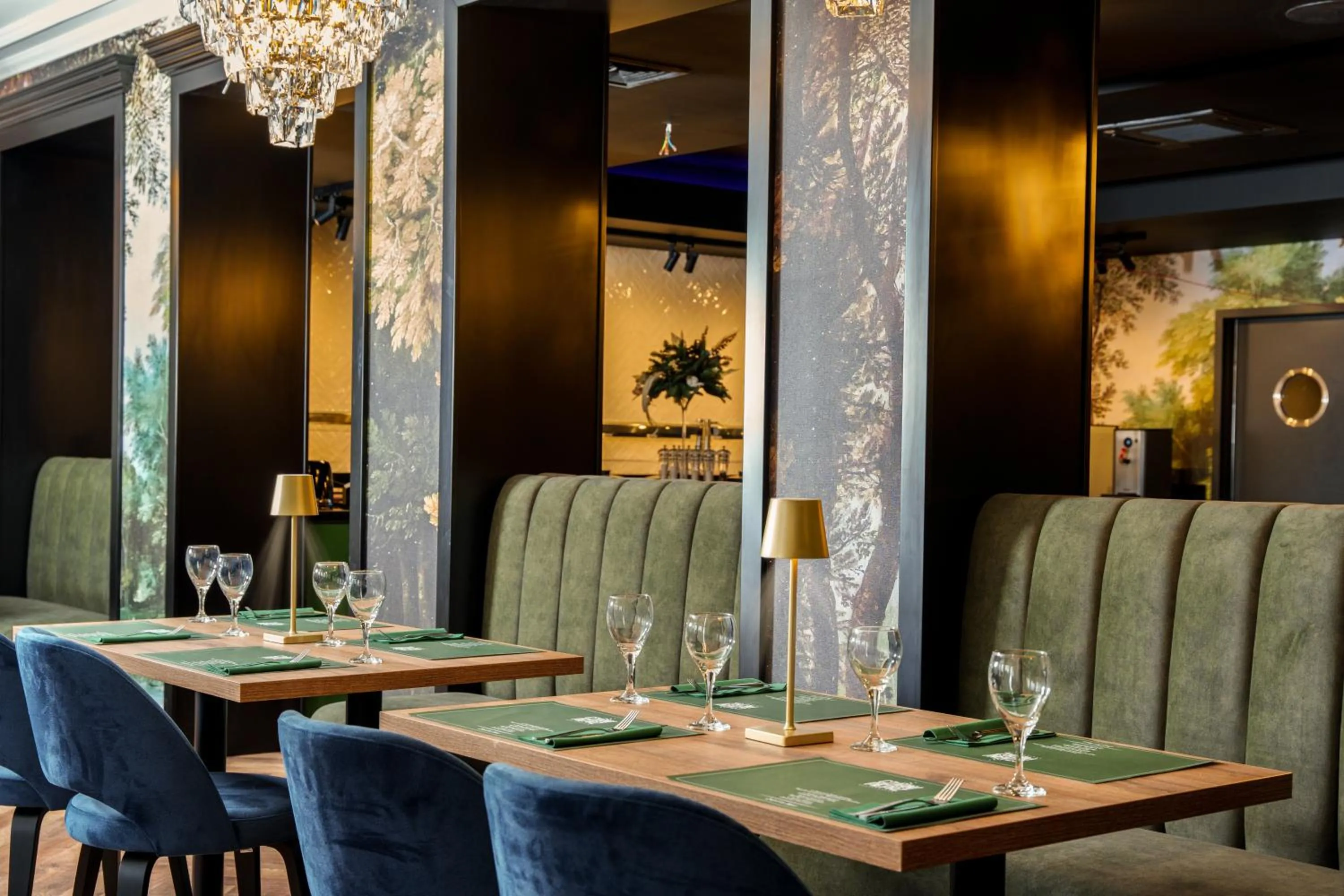 Restaurant/places to eat in Hotel Le Mont Medical & SPA