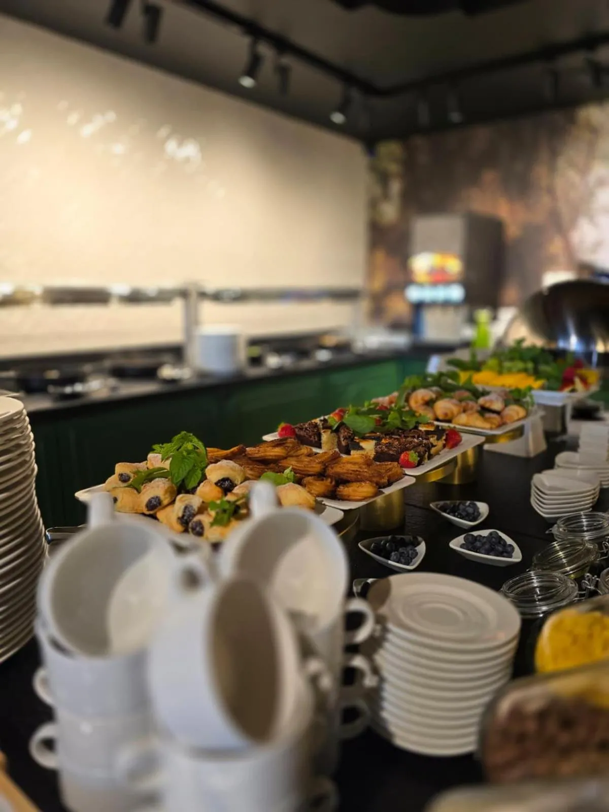 Buffet breakfast in Hotel Le Mont Medical & SPA