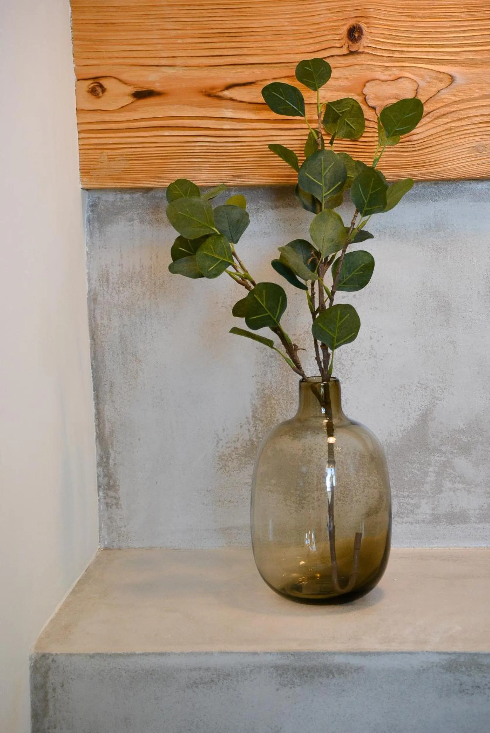 Decorative detail in Pharos Apartments