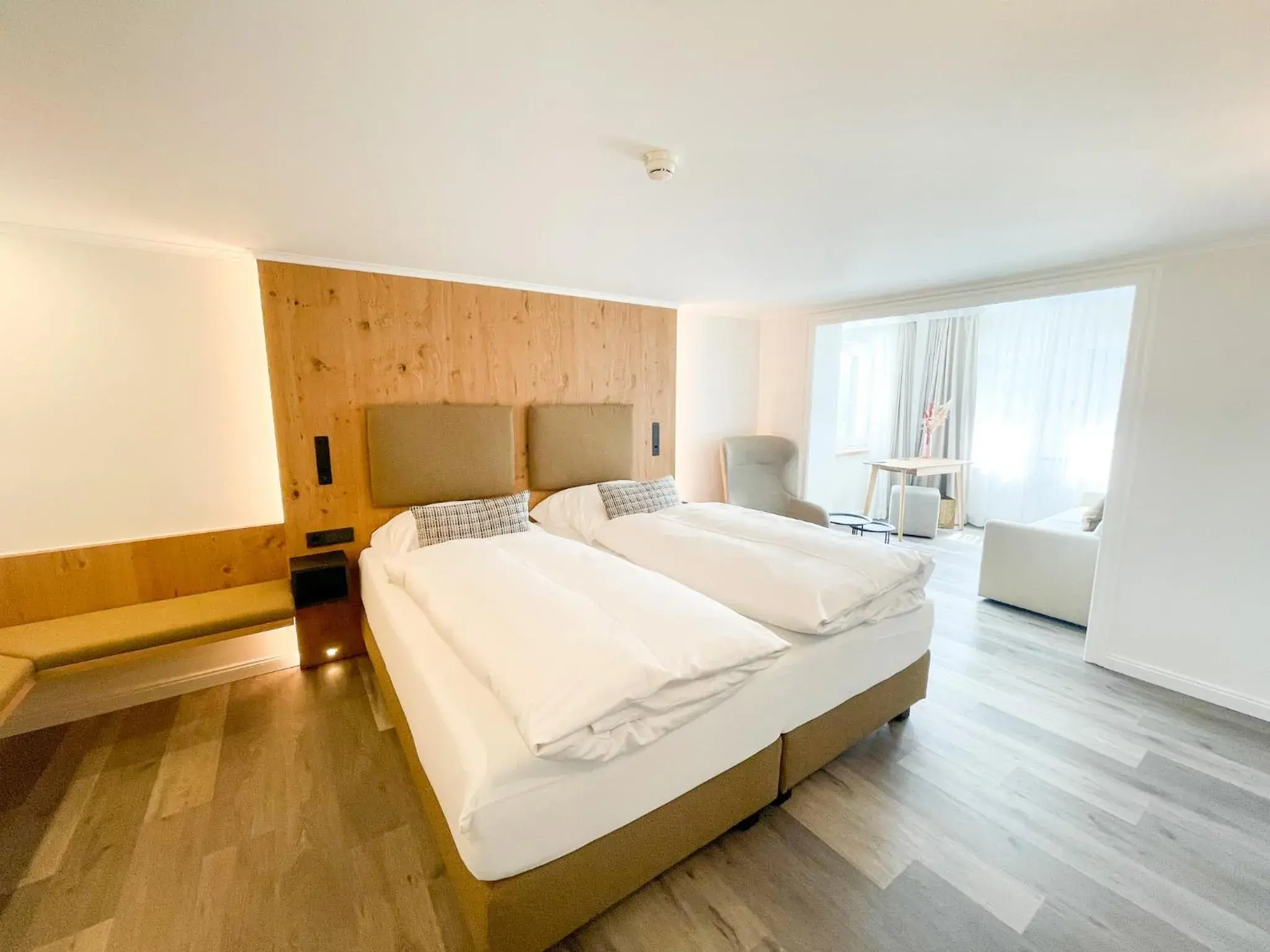 Junior Suite - single occupancy in Hotel Menge "An der Schlacht" Junior Suite - single occupancy in Hotel Menge "An der Schlacht"