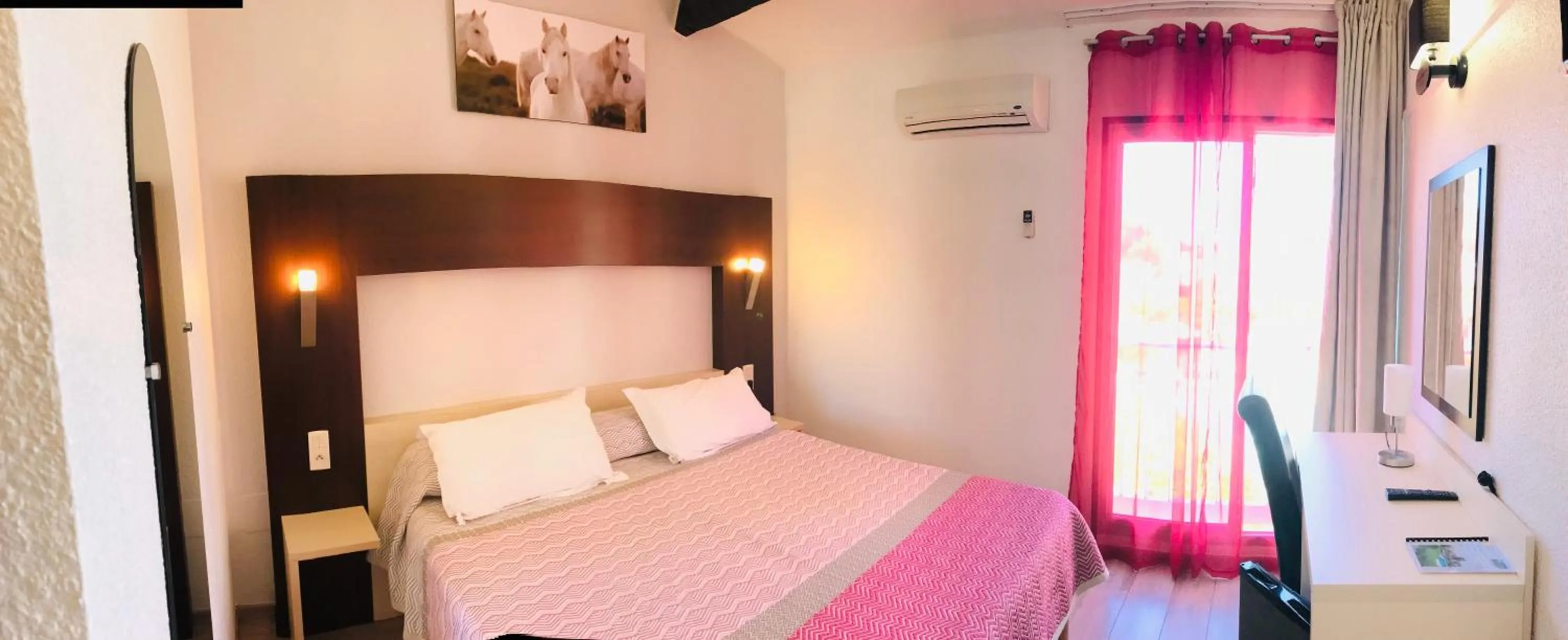 Photo of the whole room, Bed in Brit Hotel Confort Hélios Agde