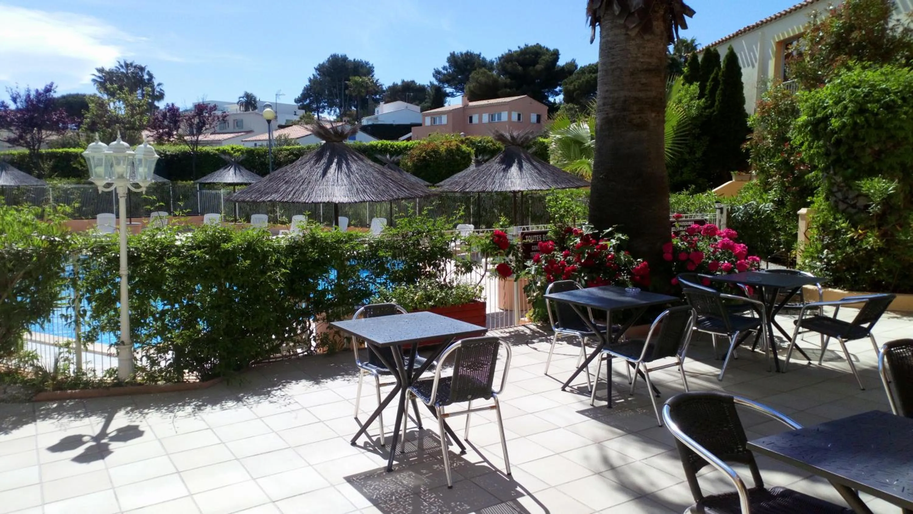 Patio in Brit Hotel Confort Hélios Agde