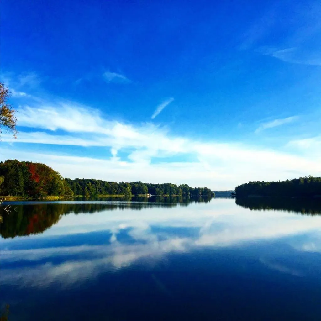 Lake view in Willa Moryń