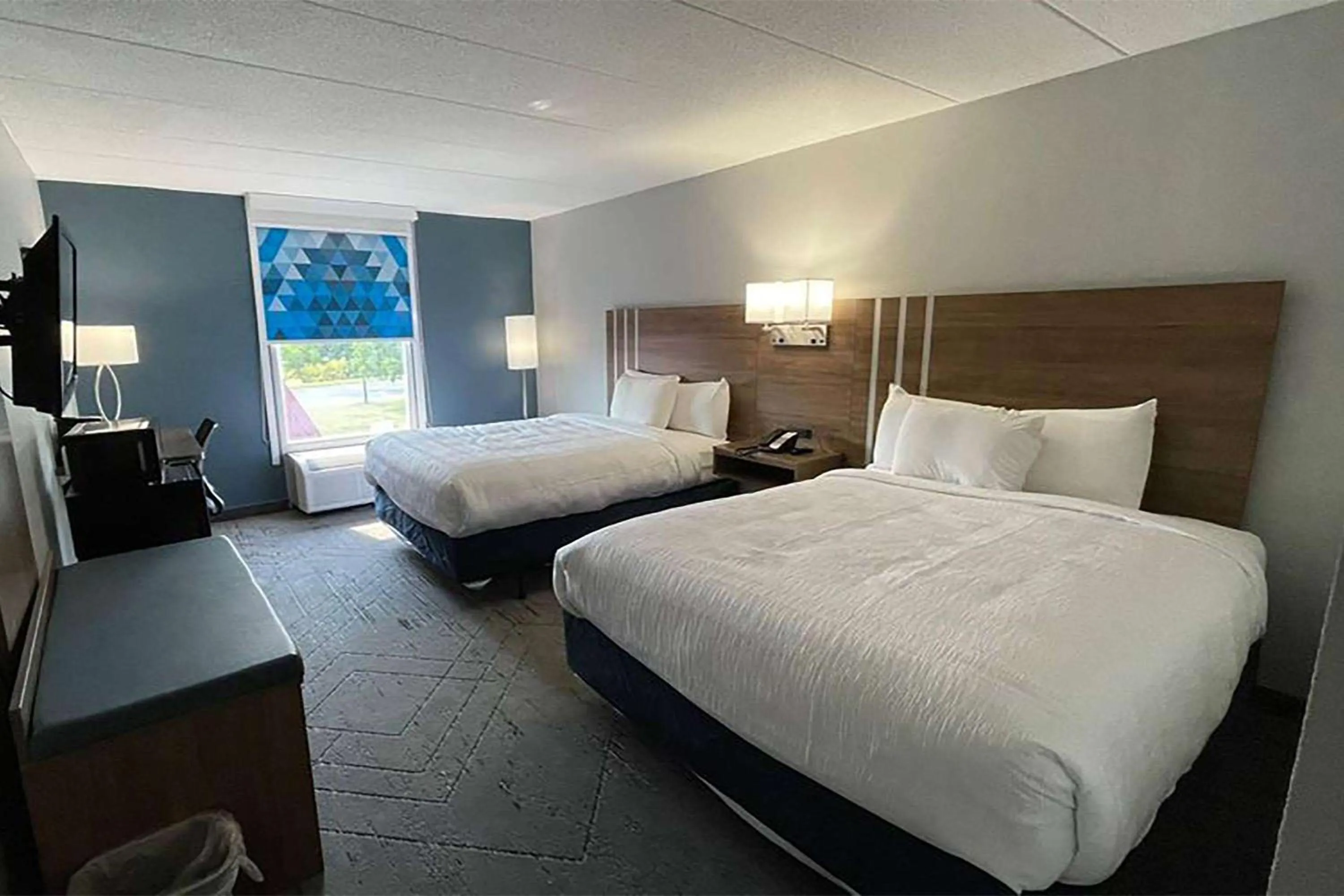 Photo of the whole room in Days Inn & Suites by Wyndham Springfield OH