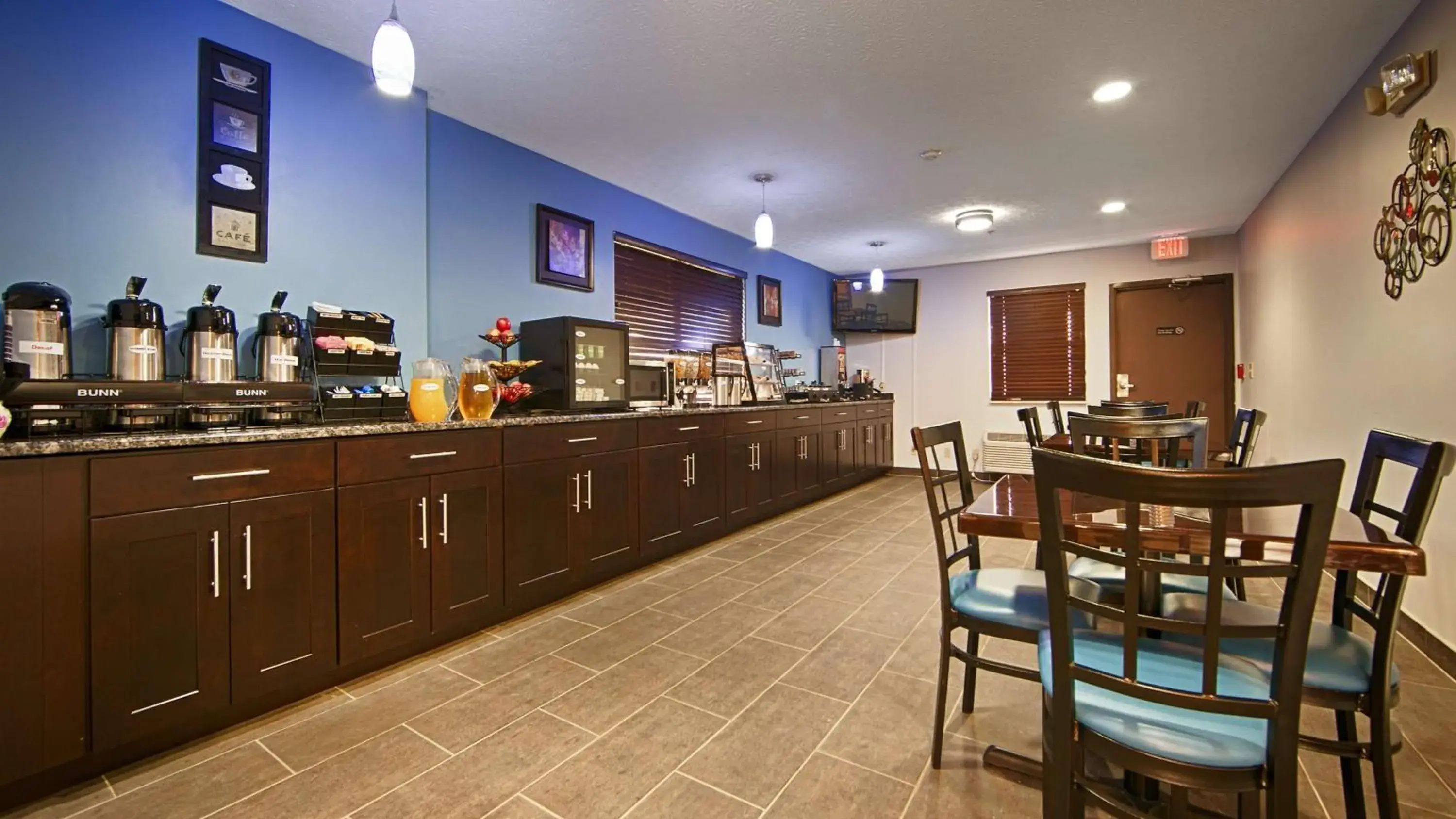 Restaurant/places to eat in Best Western Executive Inn- Mount Gilead Restaurant/places to eat in Best Western Executive Inn- Mount Gilead