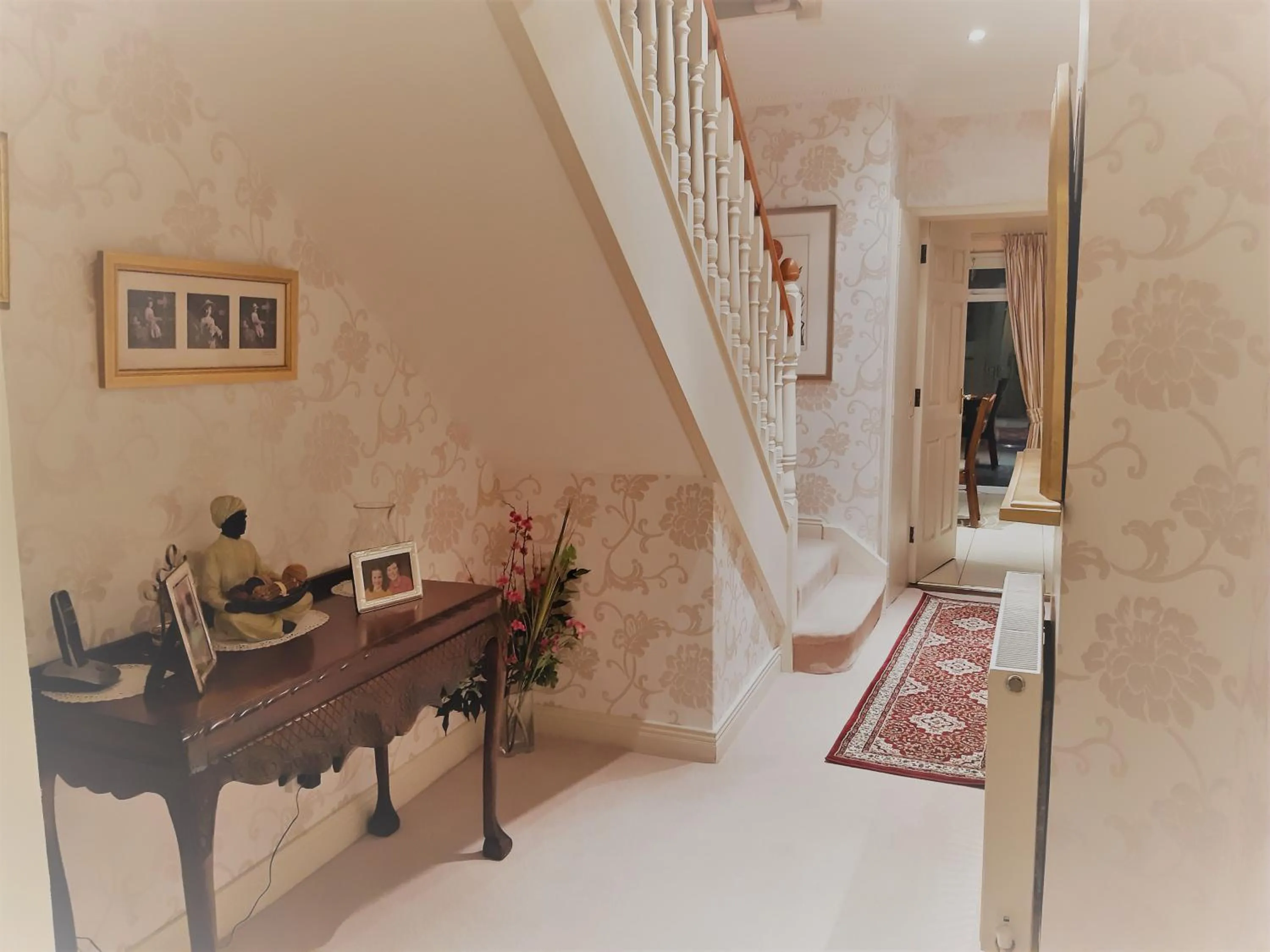 Lobby or reception in Hillhead House, F94 F6N1