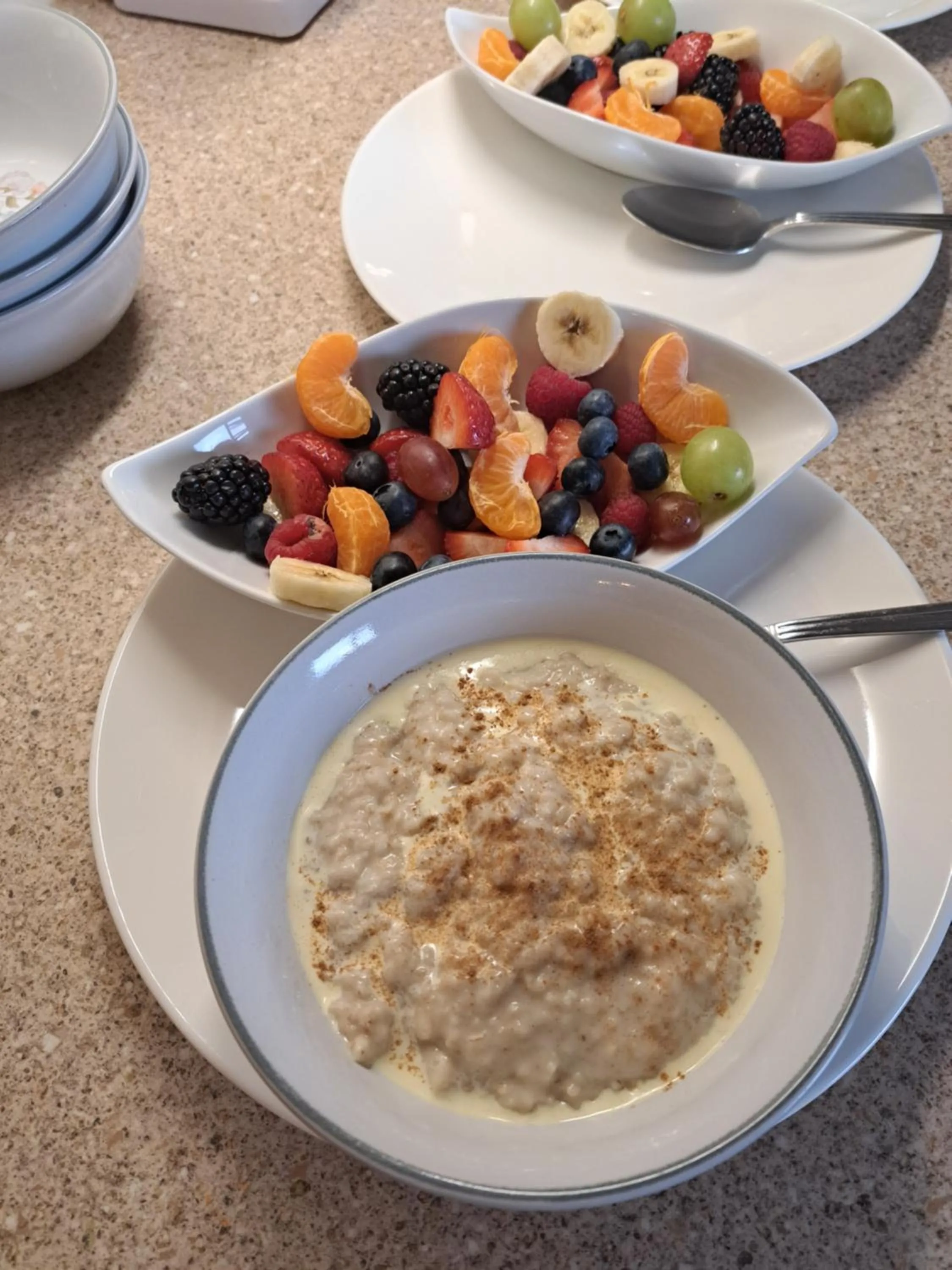 Breakfast in Hillhead House, F94 F6N1